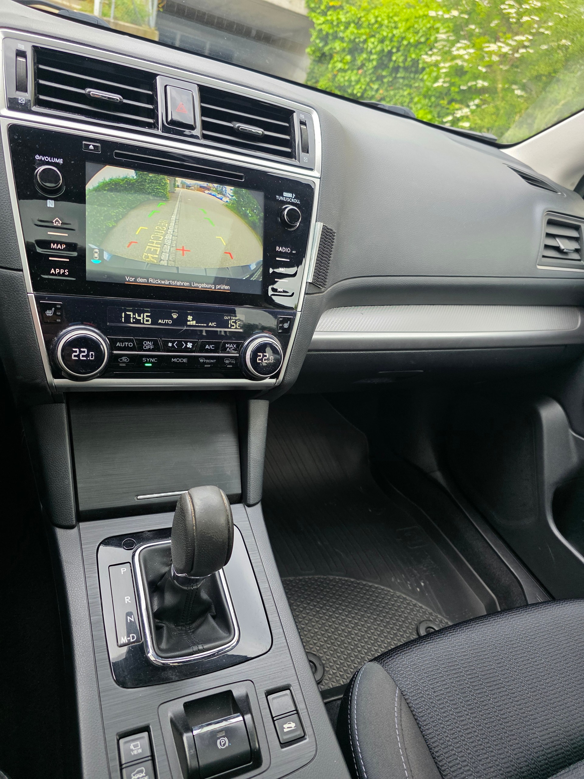 SUBARU Outback 2.5i Swiss Plus AWD Lineartronic-image-17