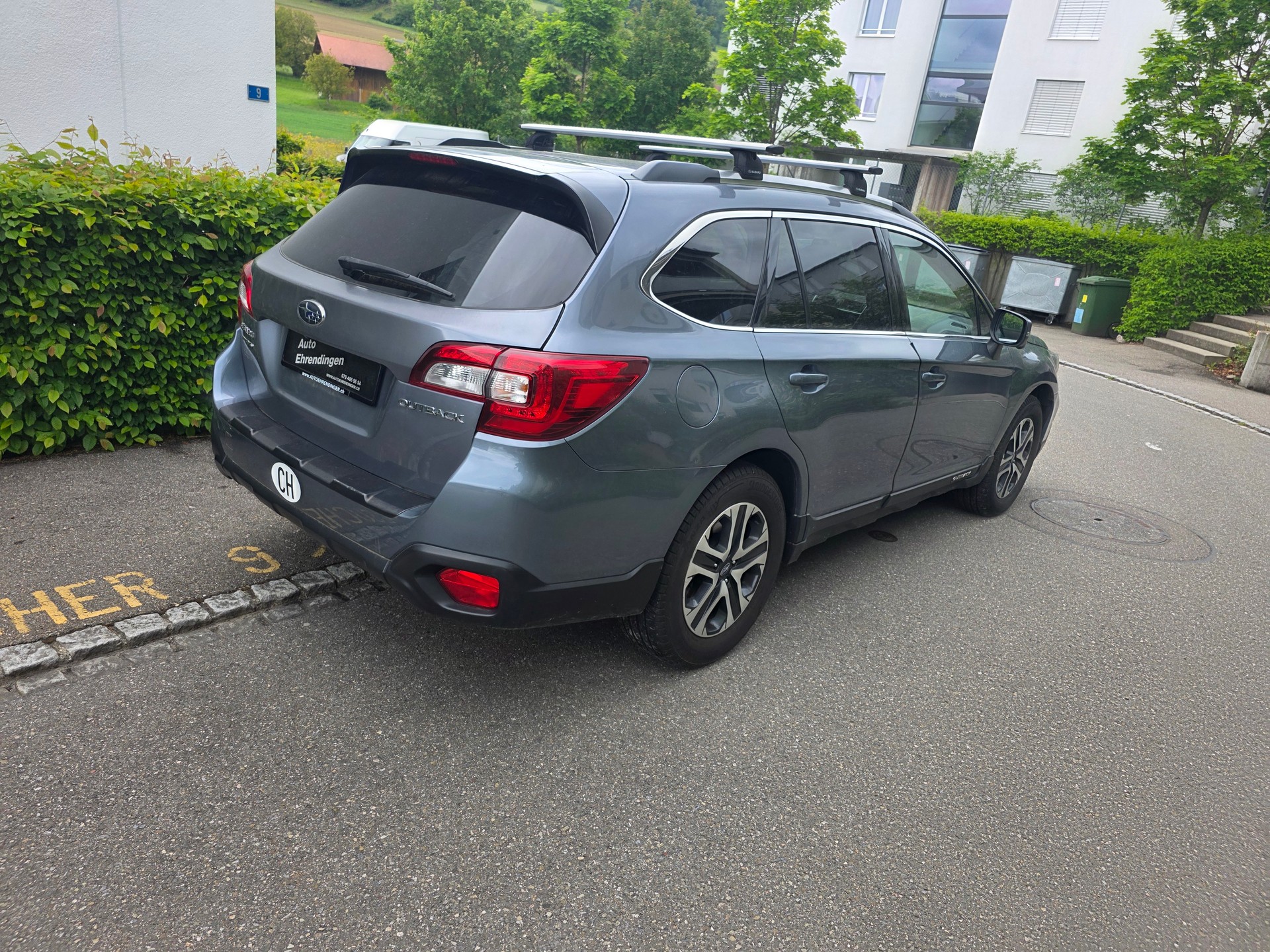 SUBARU Outback 2.5i Swiss Plus AWD Lineartronic-image-4