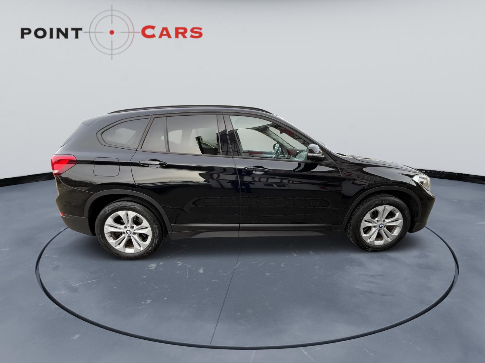 BMW X1 xDrive 25e Sport Line Steptronic-image-5