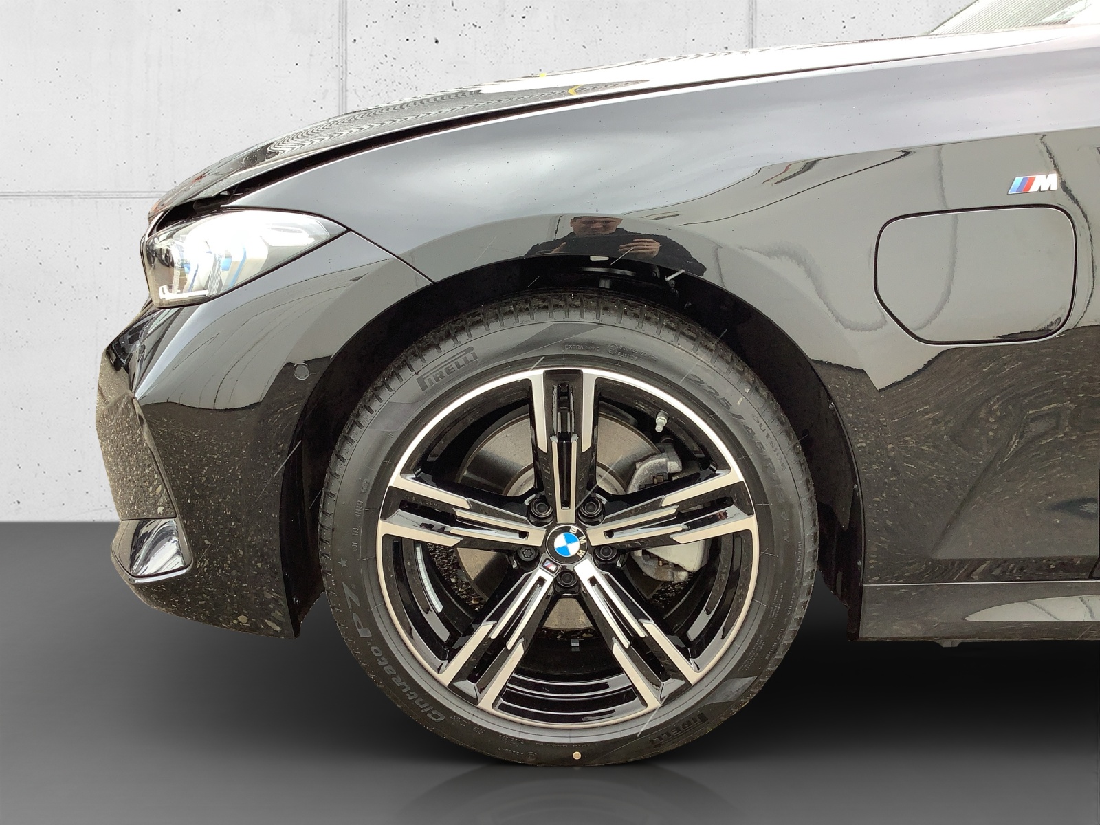 BMW 330e xDrive M Sport-image-11