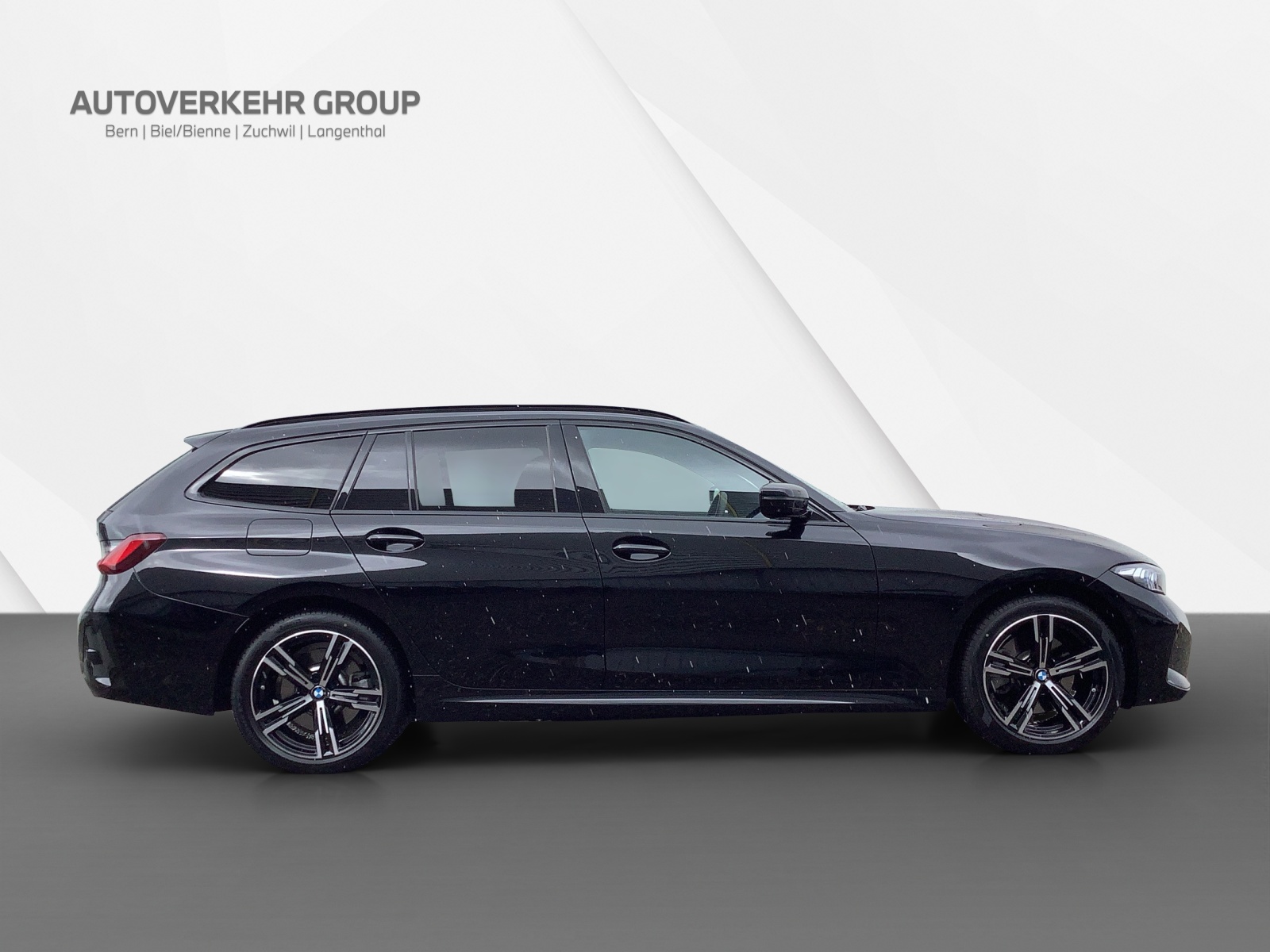 BMW 330e xDrive M Sport-image-6