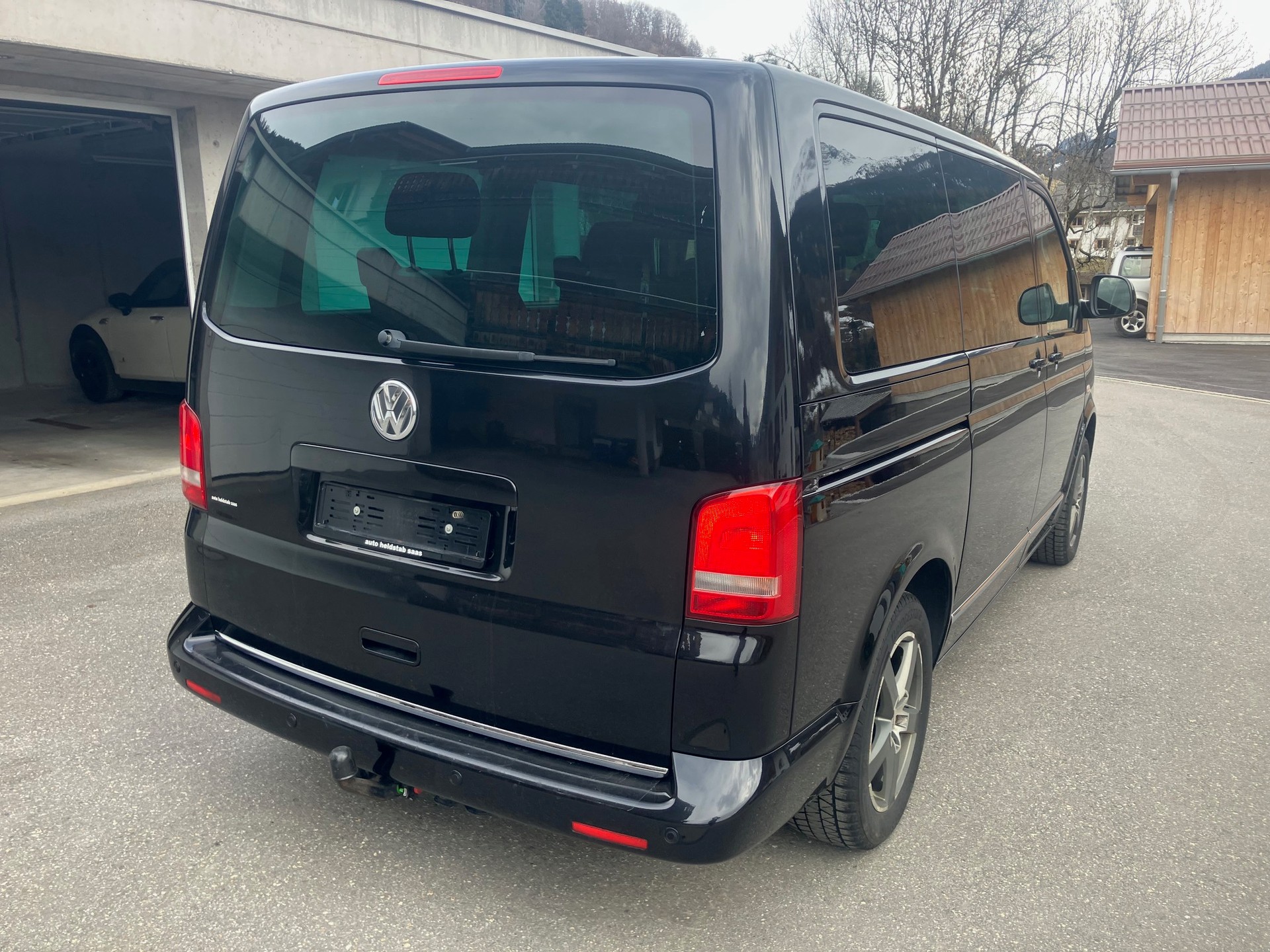 VW T5 Multivan 2.0 Bi-TDI CR Highline 4Motion DSG-image-2