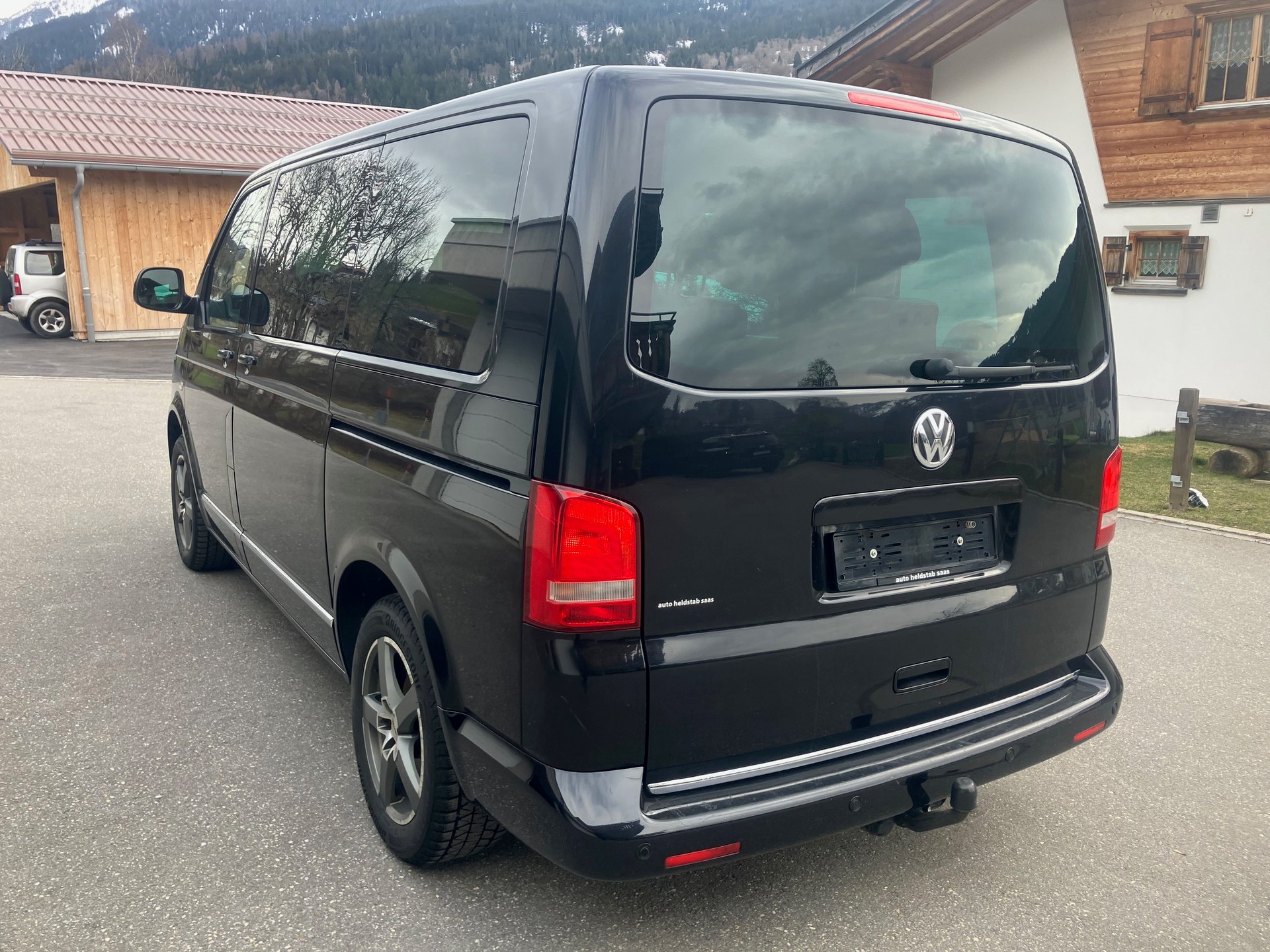 VW T5 Multivan 2.0 Bi-TDI CR Highline 4Motion DSG-image-3