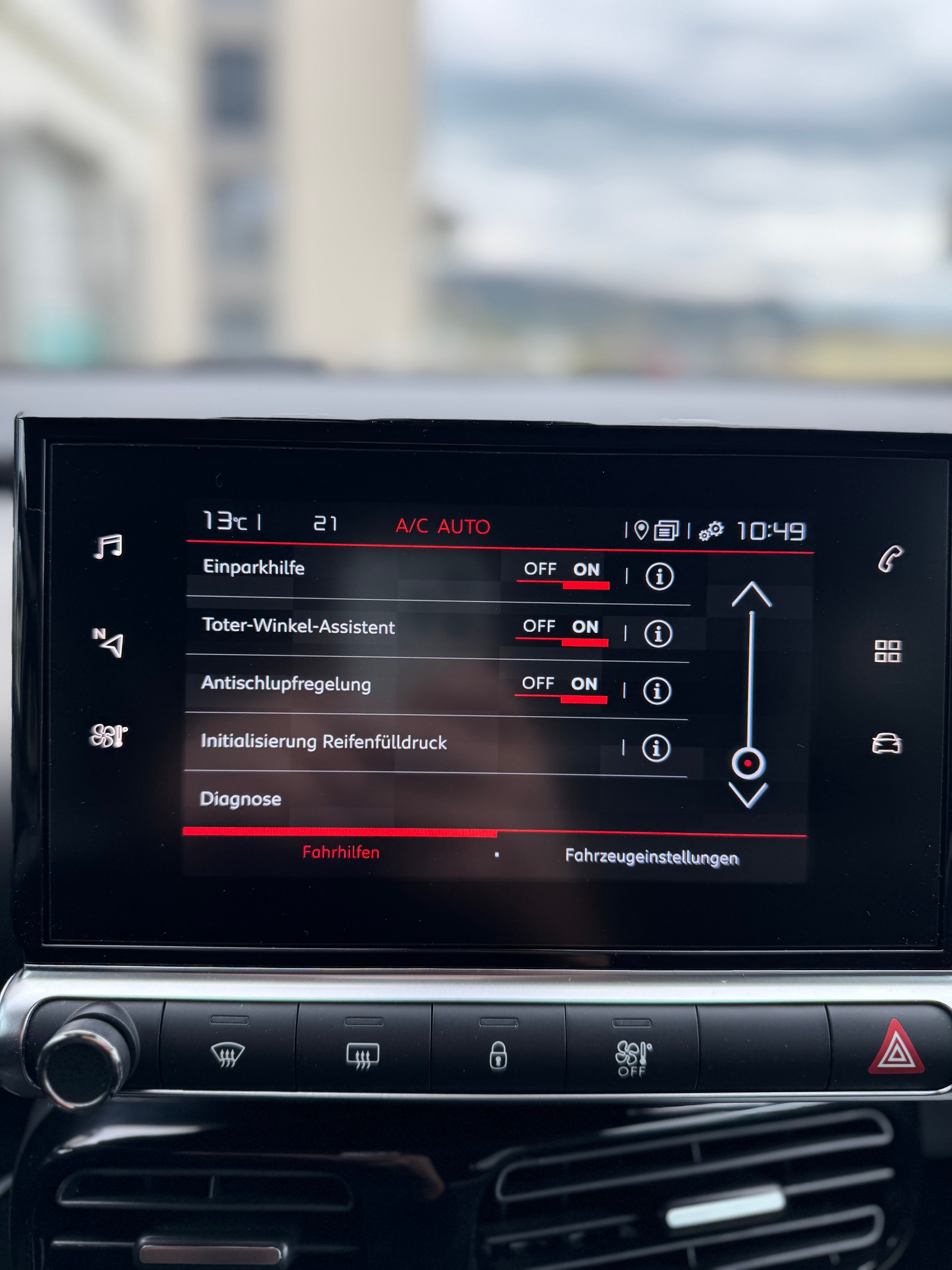 CITROEN C4 Cactus 1.2 Pure Tech Shine EAT6-image-16