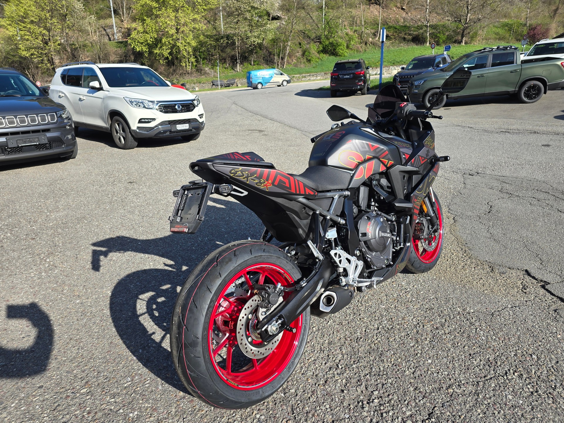 SUZUKI GSX 8 R EVO (35kW) Spécial Swiss-image-2