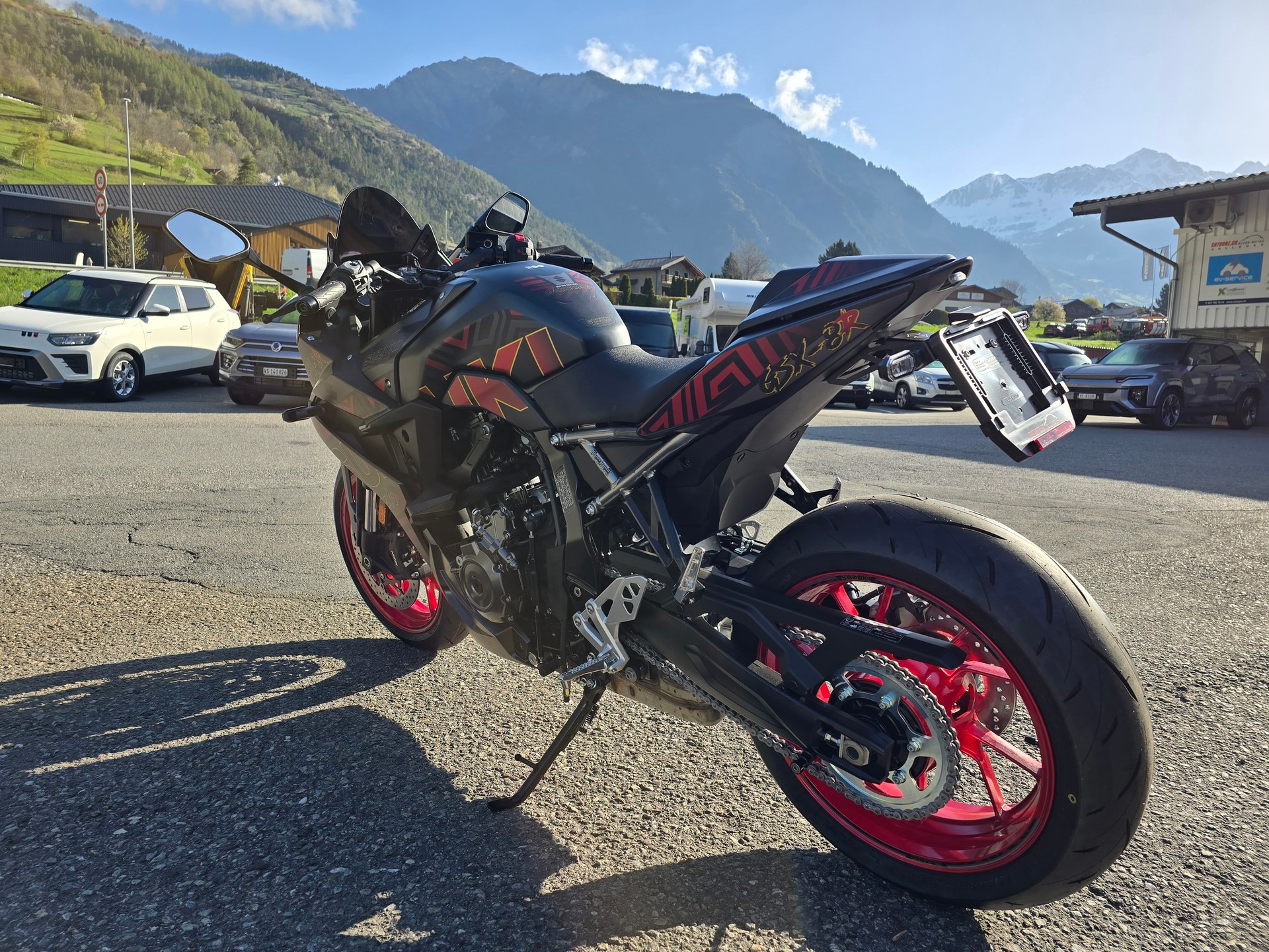 SUZUKI GSX 8 R EVO (35kW) Spécial Swiss-image-6