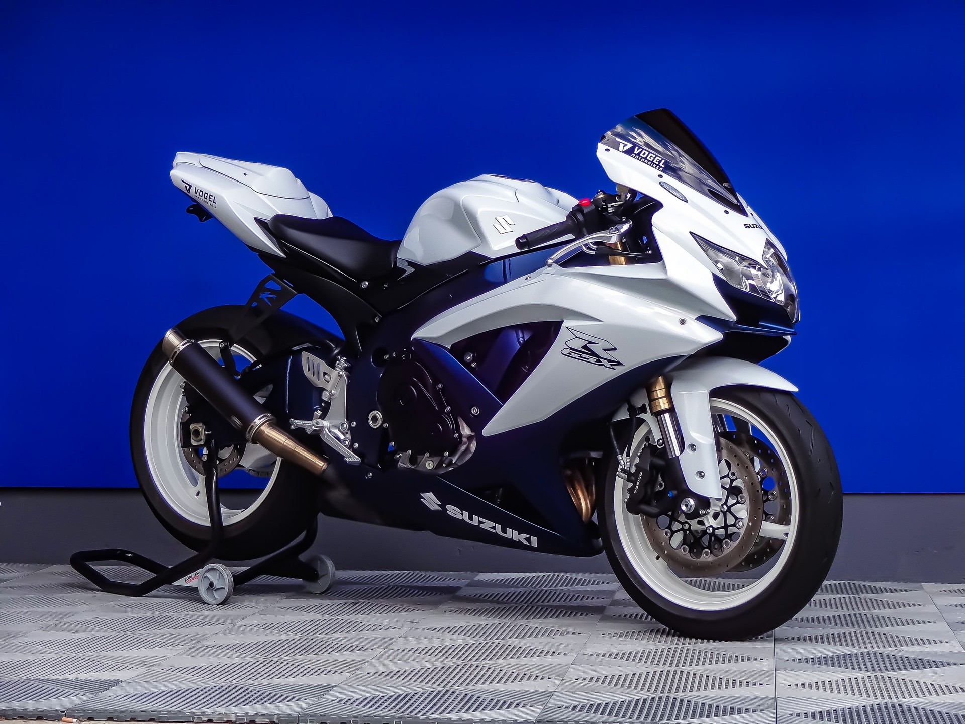SUZUKI GSX-R 600 U L0 (25kW)-image-1