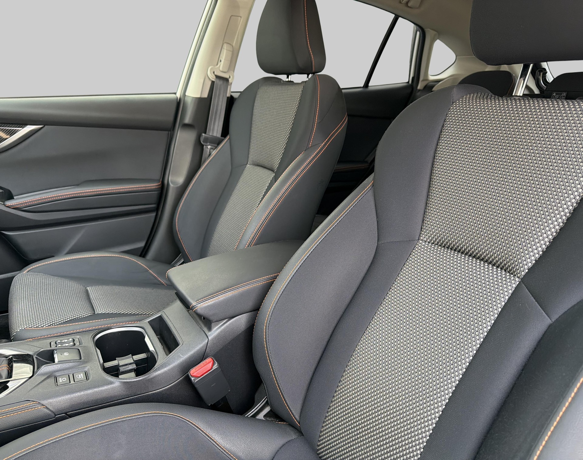 SUBARU XV 2.0i e-Boxer Swiss Plus-image-15