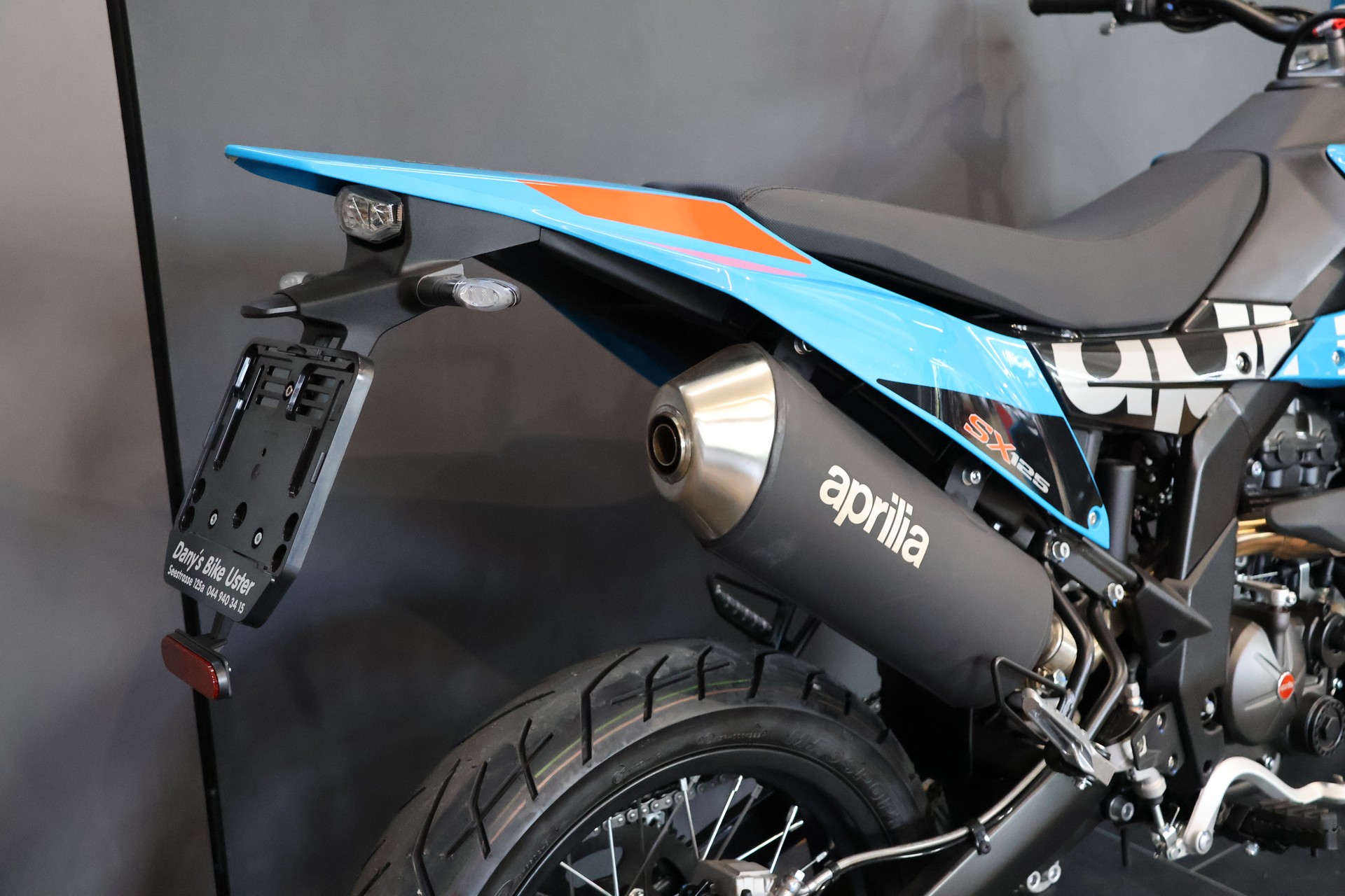 APRILIA SX 125 E5+-showroom-element-3
