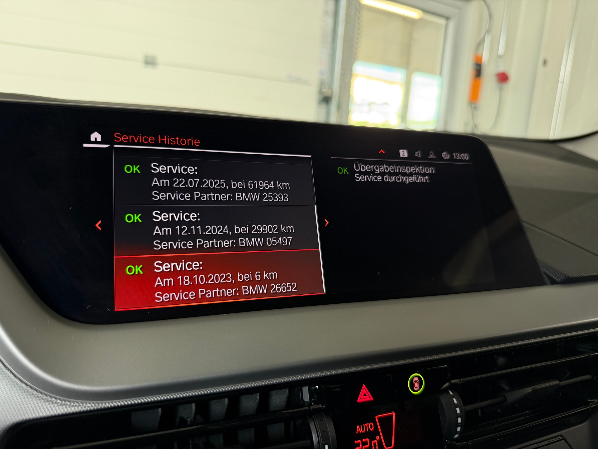 BMW 118i Steptronic (CH) inkl. BMW Vollgarantie-image-9