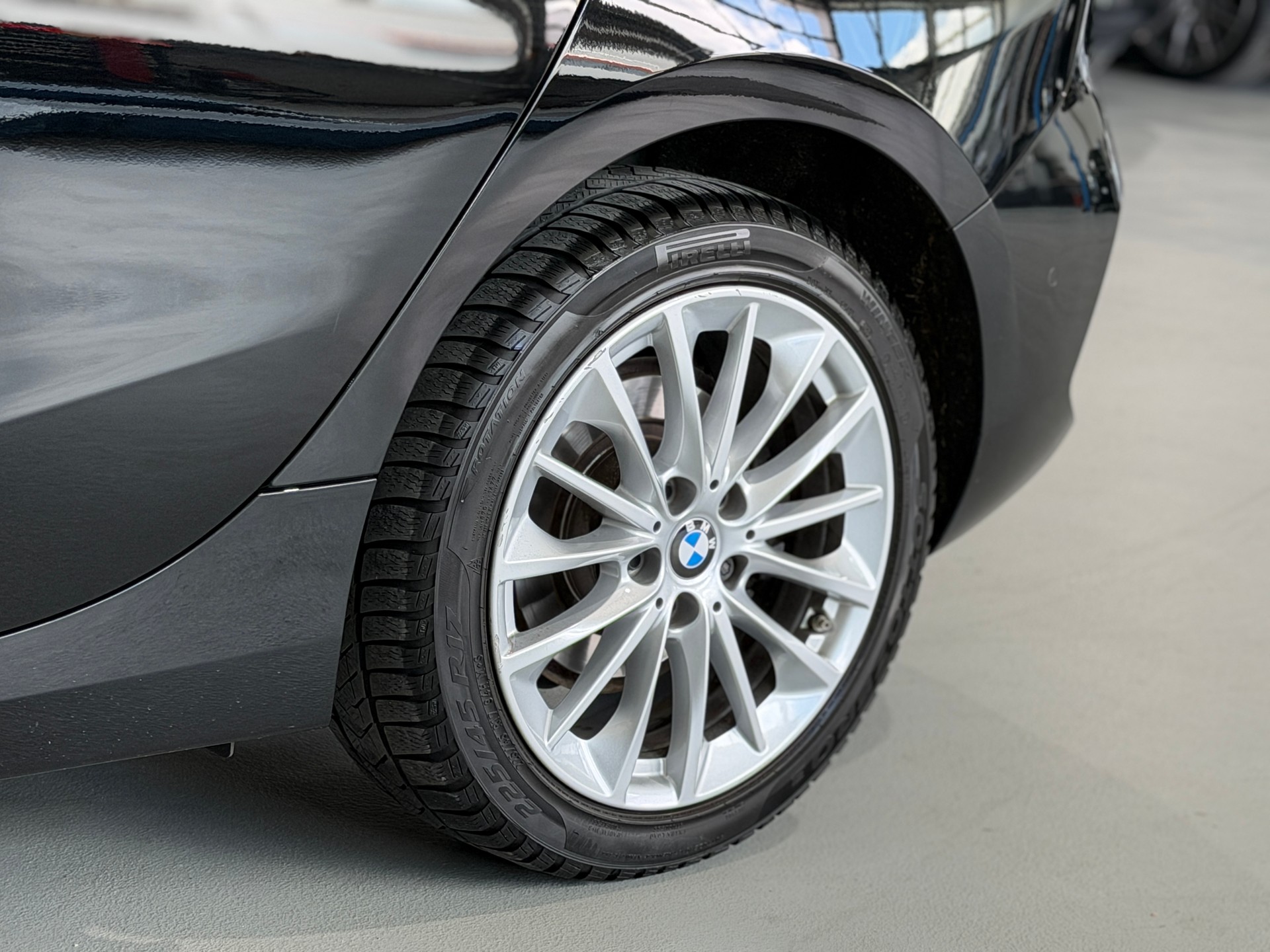 BMW 118i Steptronic (CH) inkl. BMW Vollgarantie-image-17