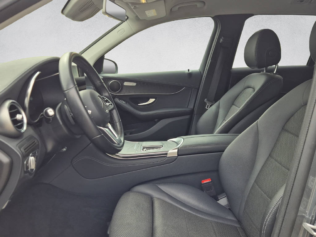 MERCEDES-BENZ GLC 200 d 4Matic-image-8