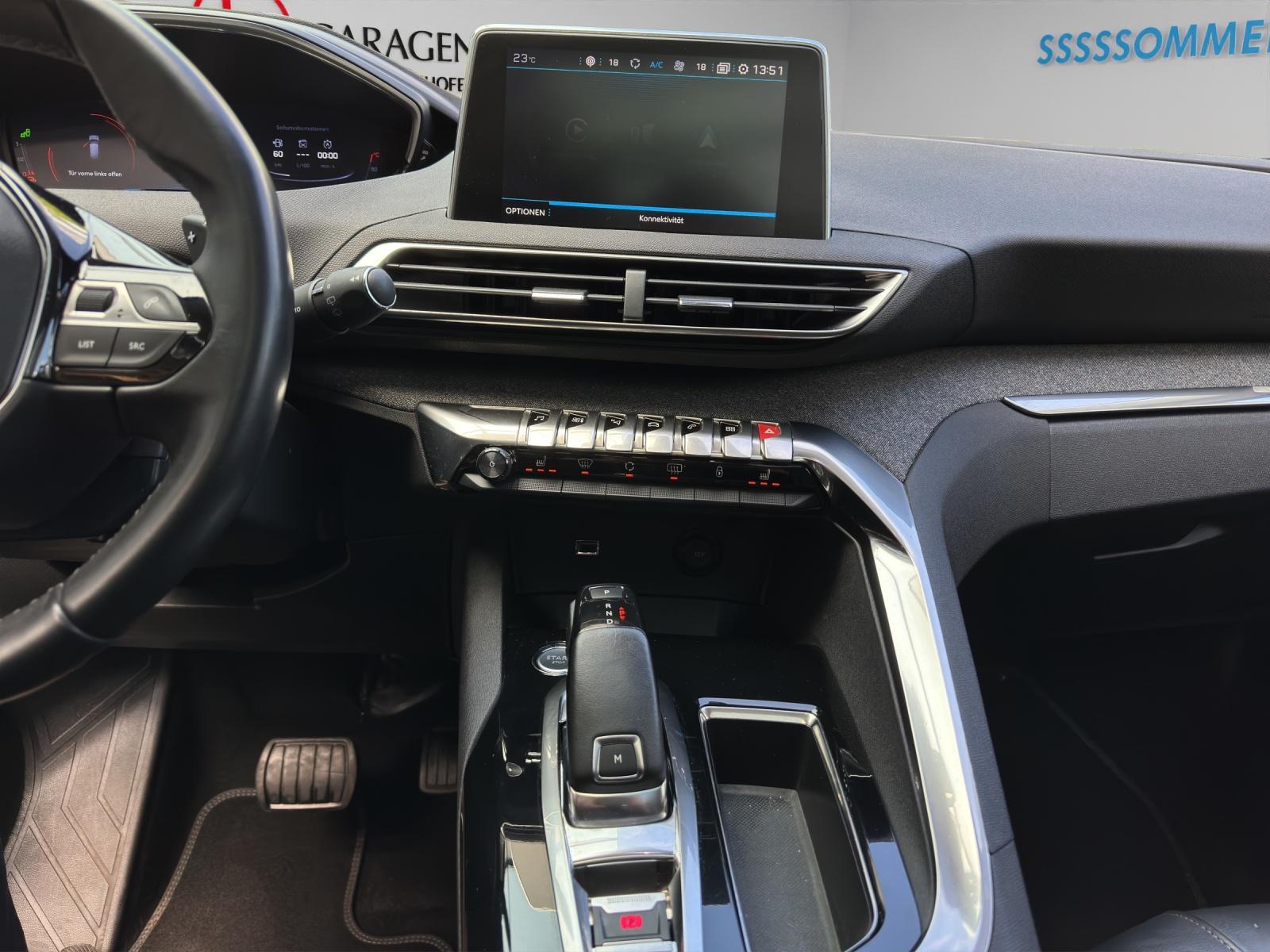 PEUGEOT 3008 1.6 BlueHDi Allure-image-8