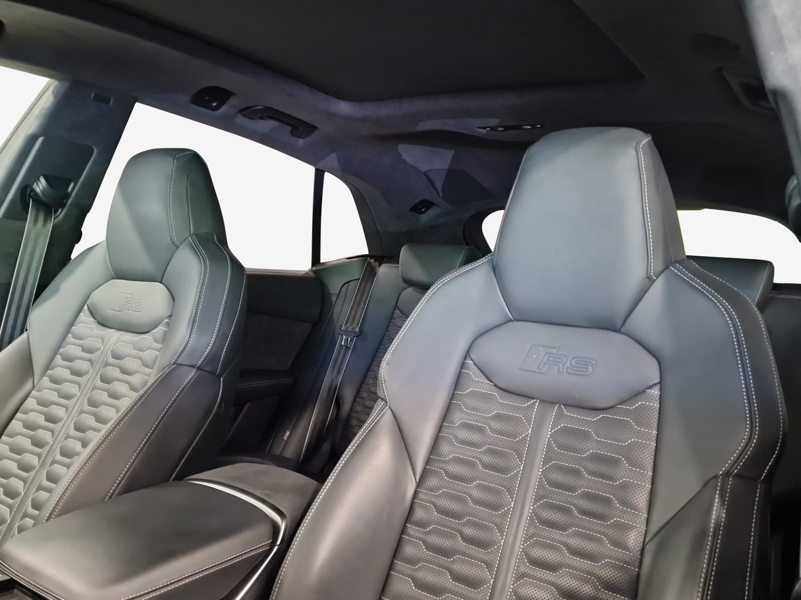 AUDI RSQ8 quattro tiptronic-image-22