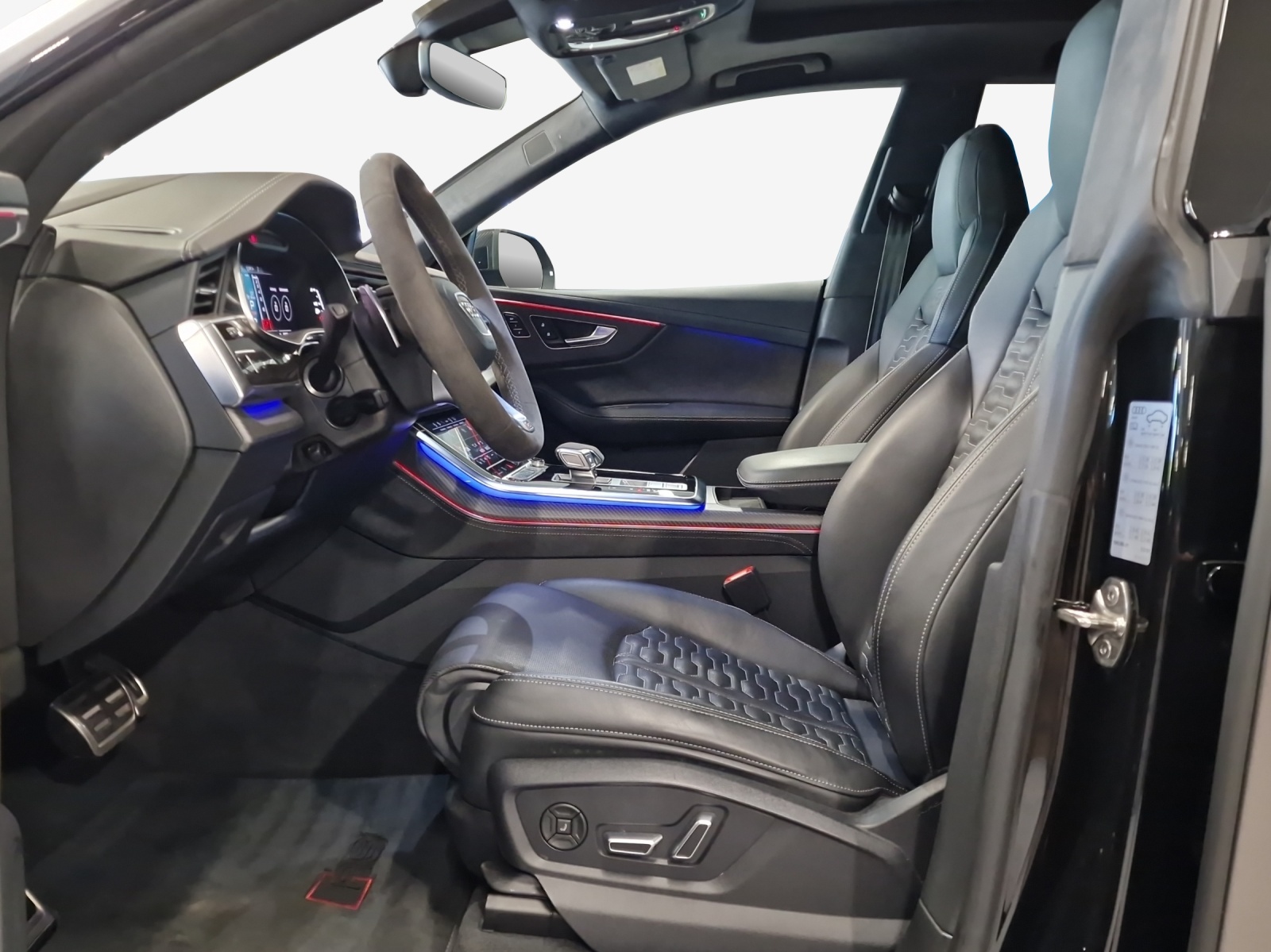 AUDI RSQ8 quattro tiptronic-image-7