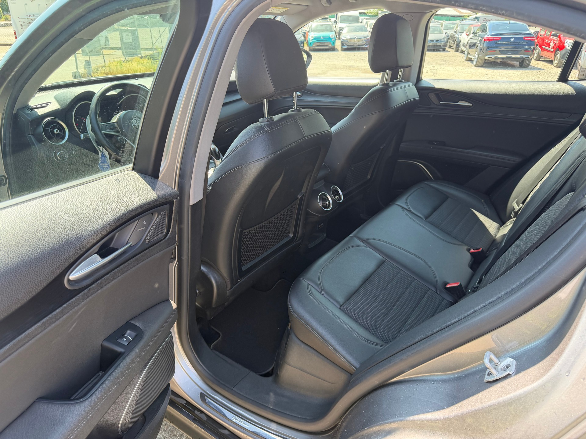 ALFA ROMEO Stelvio 2.2 JTDM Automatic Q4-image-9