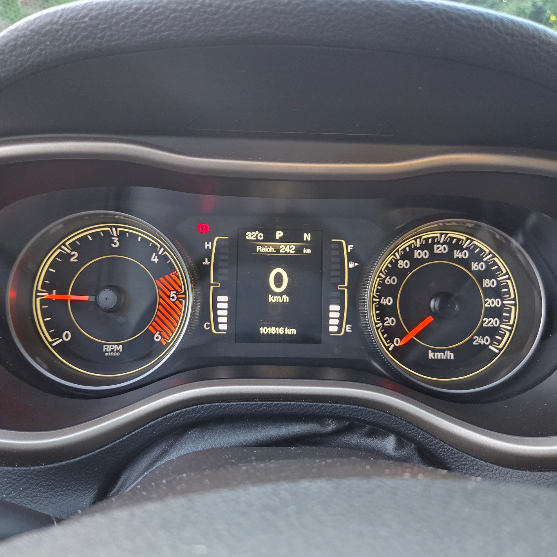 JEEP Cherokee 2.0TD Longitude AWD 9ATX-image-15