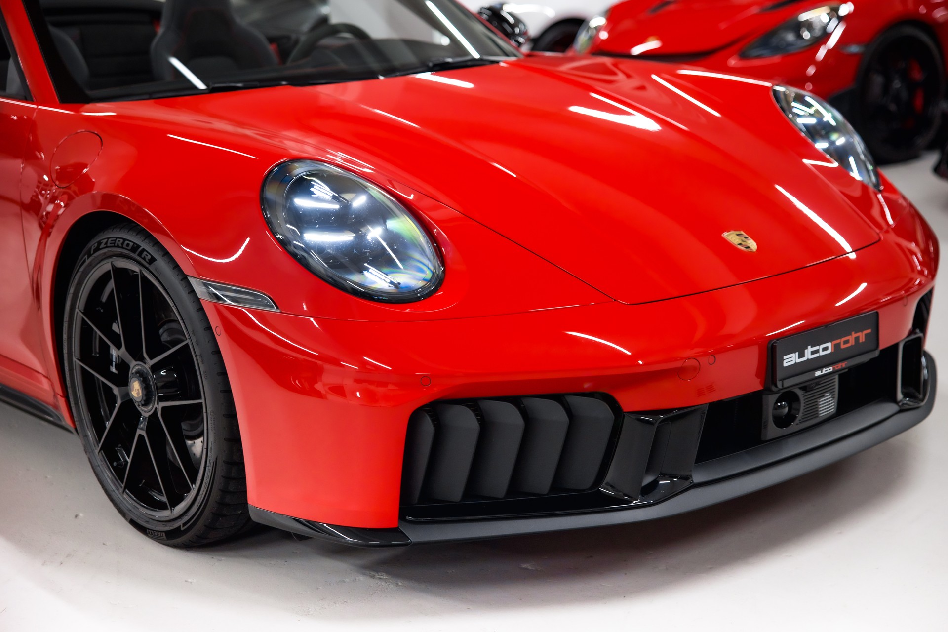 PORSCHE 911 Carrera 4 Cabriolet GTS PDK-image-15