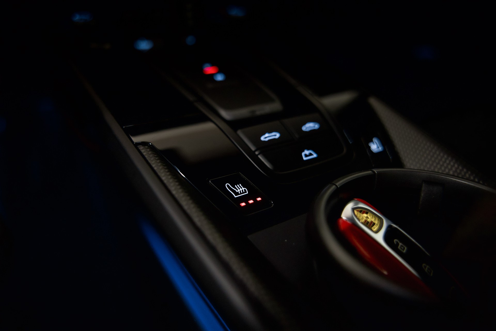 PORSCHE 911 Carrera 4 Cabriolet GTS PDK-image-28
