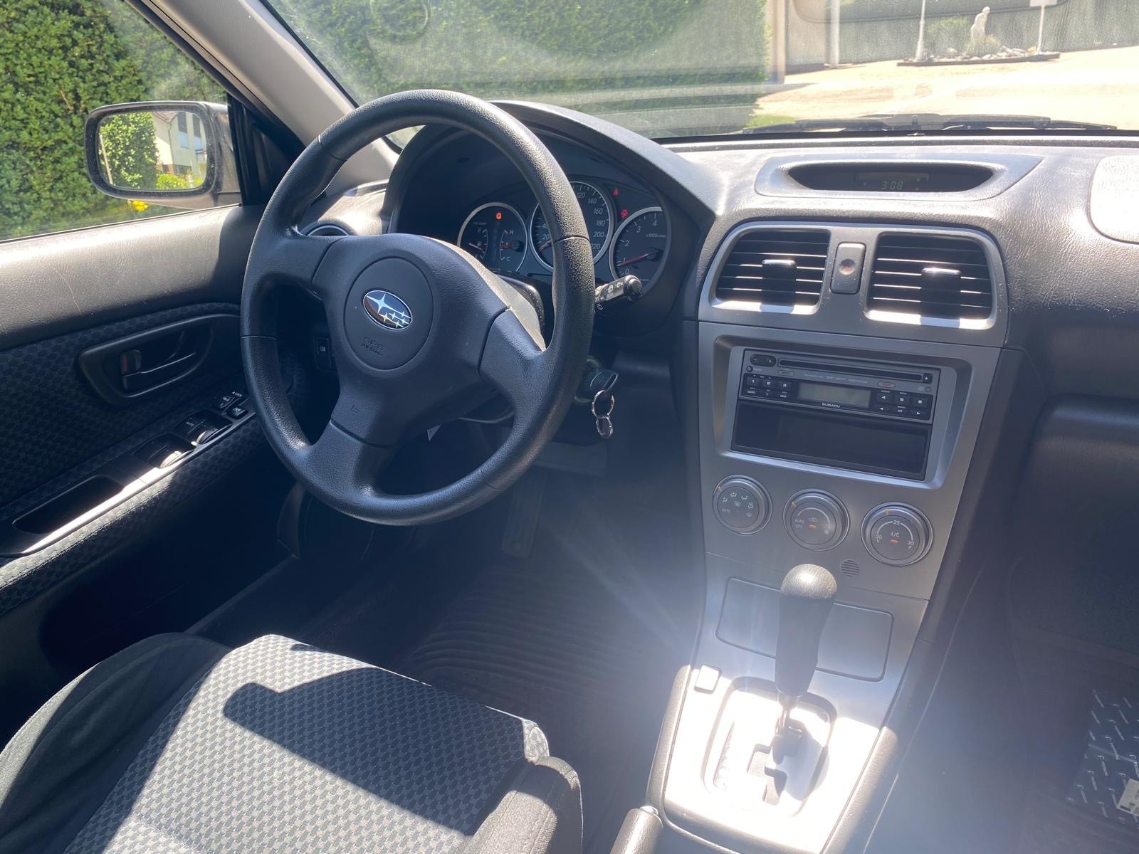 SUBARU Impreza 1.6 Sports-image-7