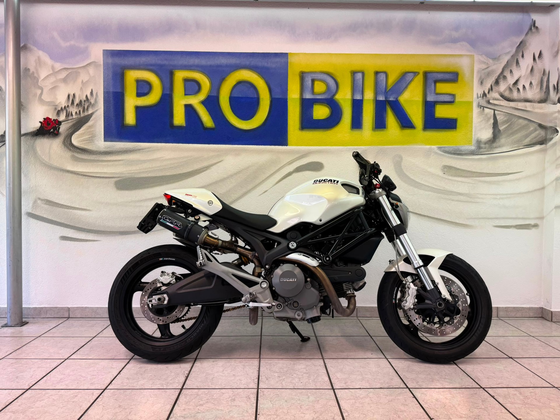 DUCATI Monster 696M plus (25kW)-image-1