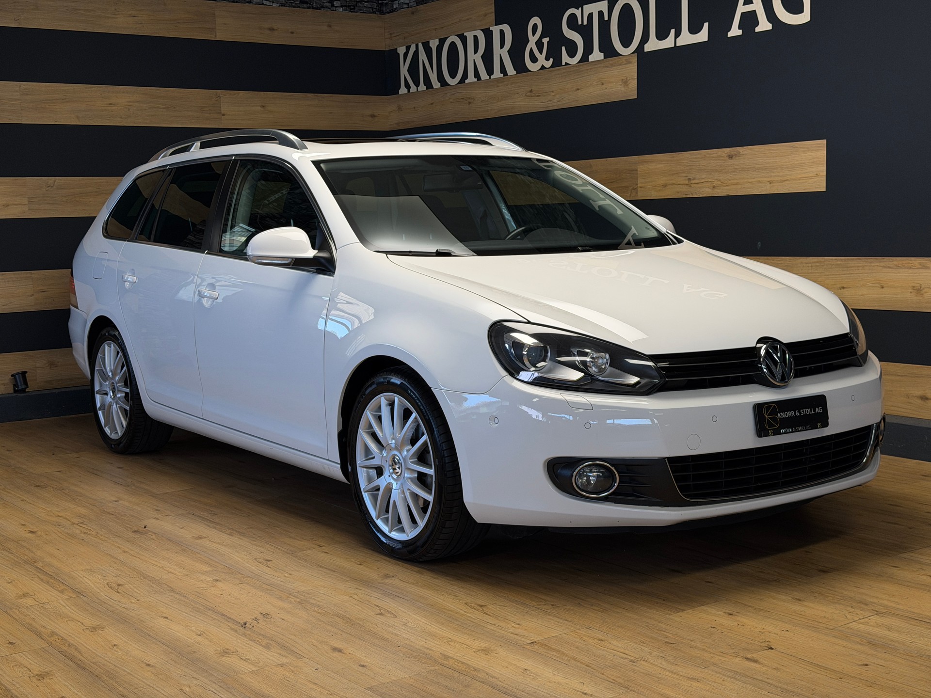 VW Golf Variant 1.4 TSI Comfortline-showroom-element-1