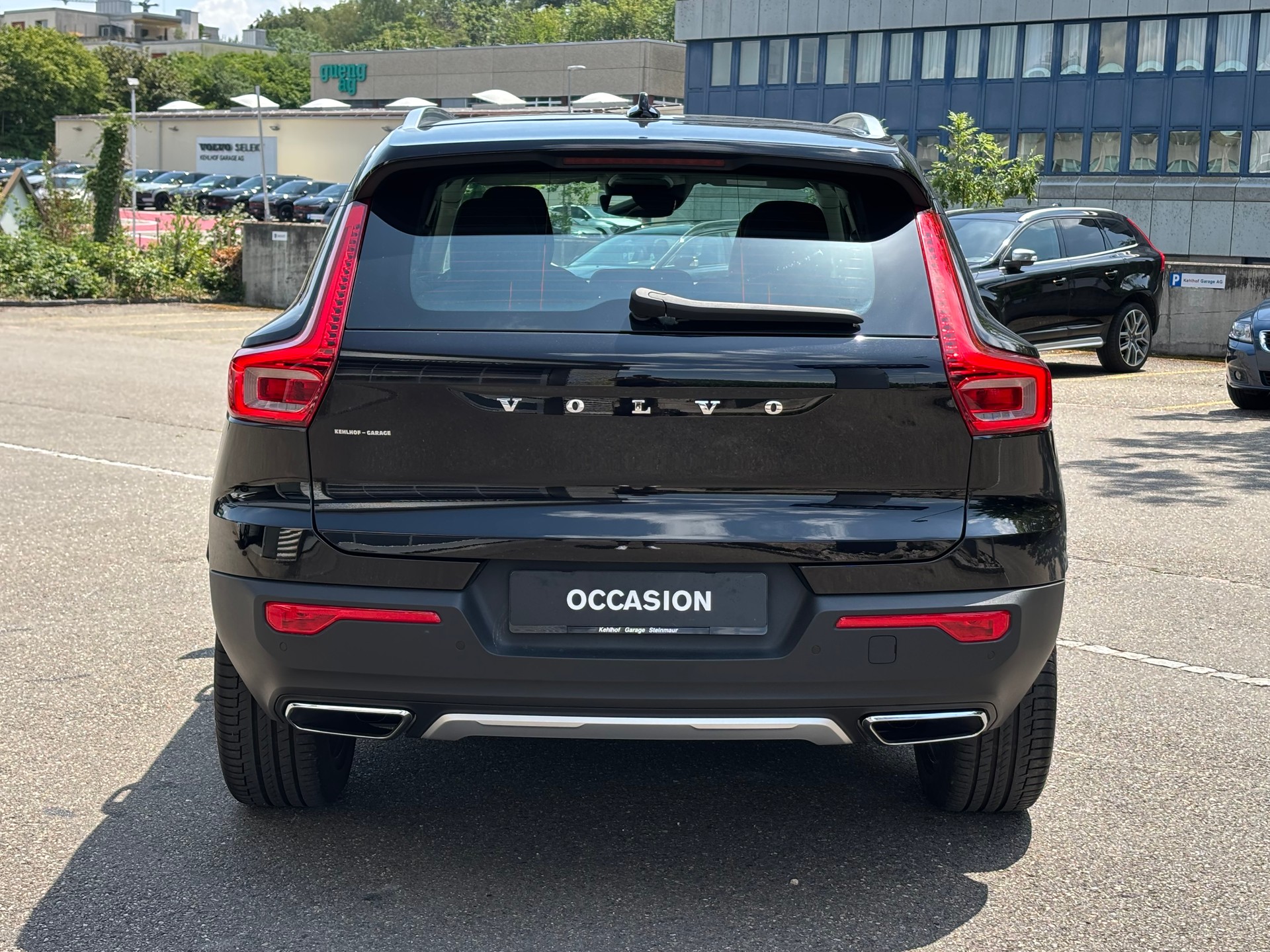VOLVO XC40 2.0 T4 Inscription AWD-image-8