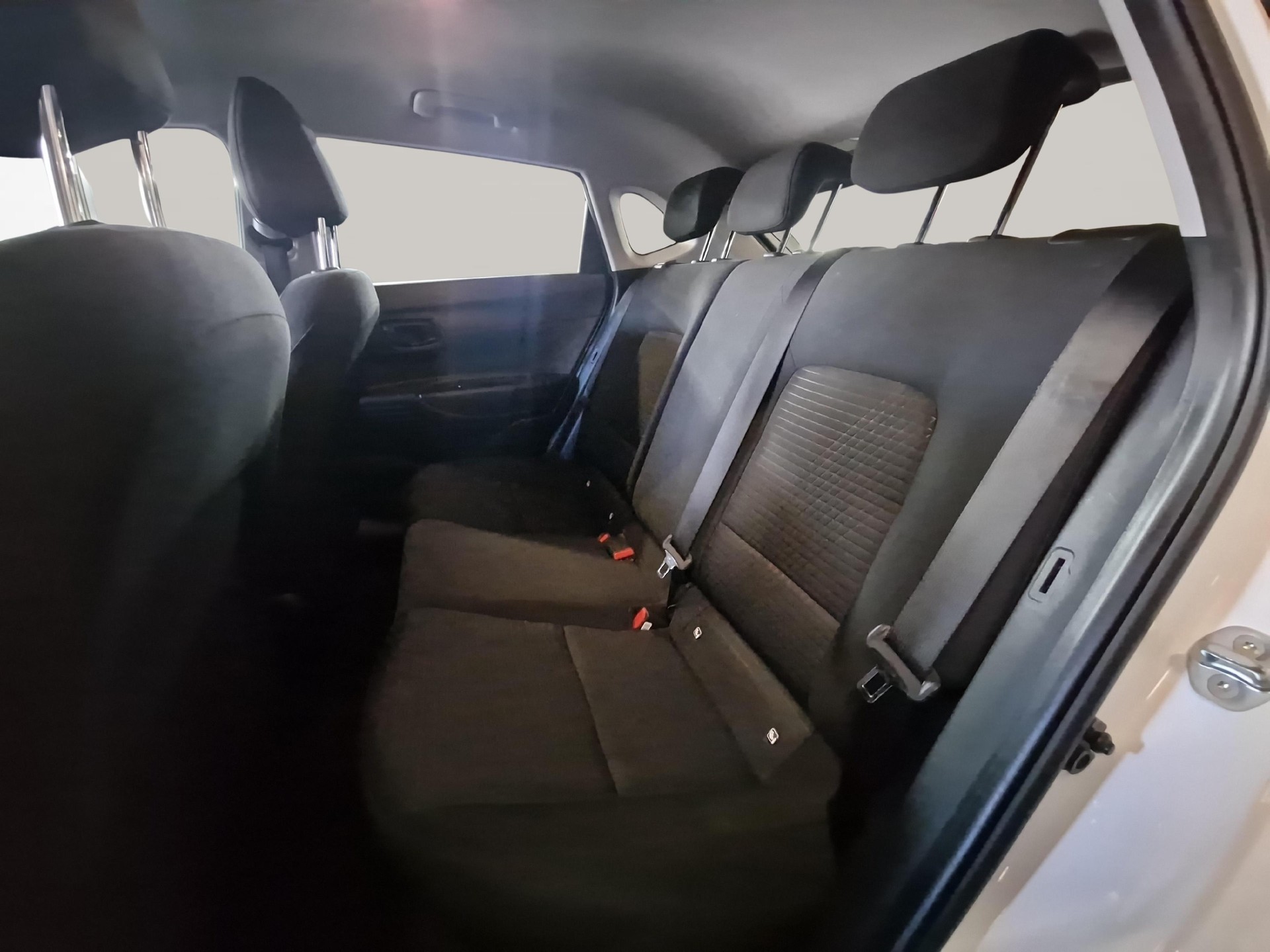 HYUNDAI i20 1.0 T-GDi Origo-image-10