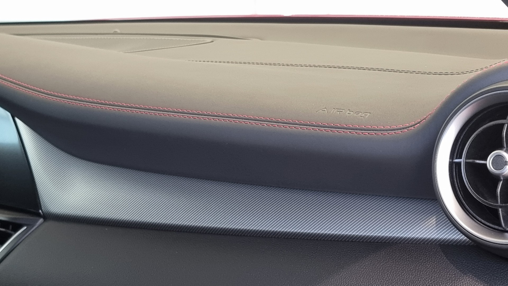 ALFA ROMEO Giulia 2.0 Q4 Tributo Italiano-image-13