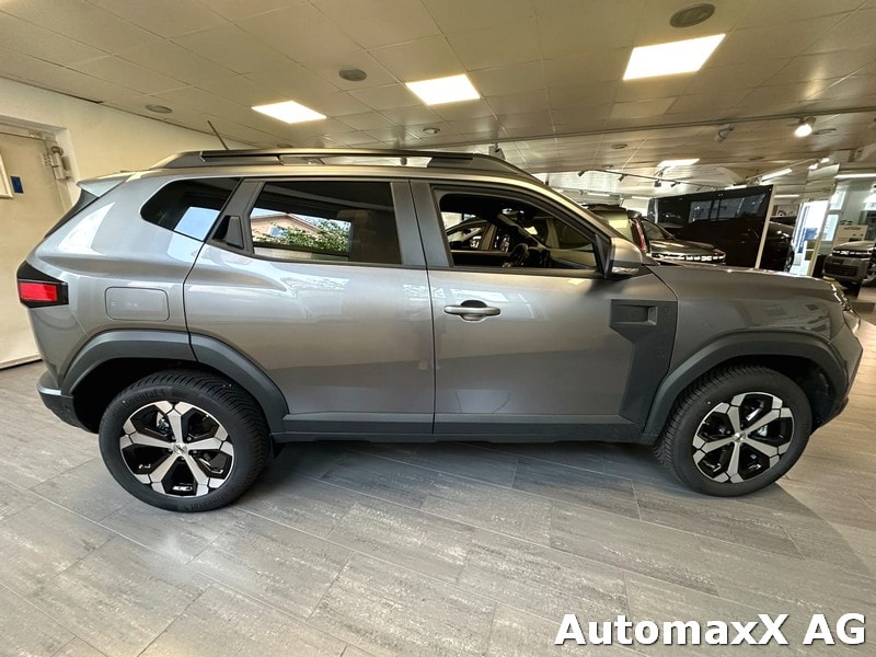 DACIA Duster 1.2 Hybrid Journey 4WD-image-6