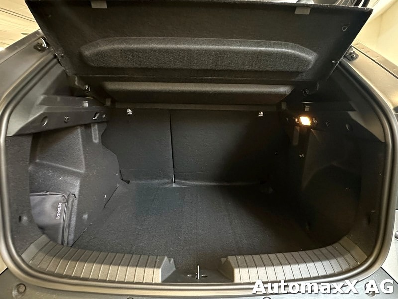 DACIA Duster 1.2 Hybrid Journey 4WD-image-13