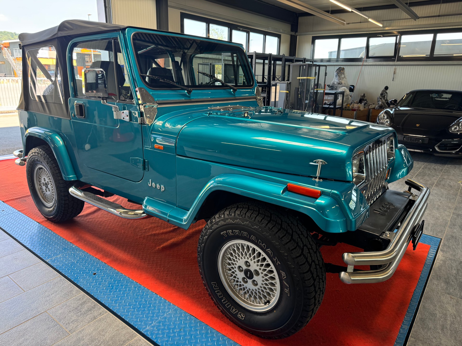 JEEP YJ-showroom-element-2