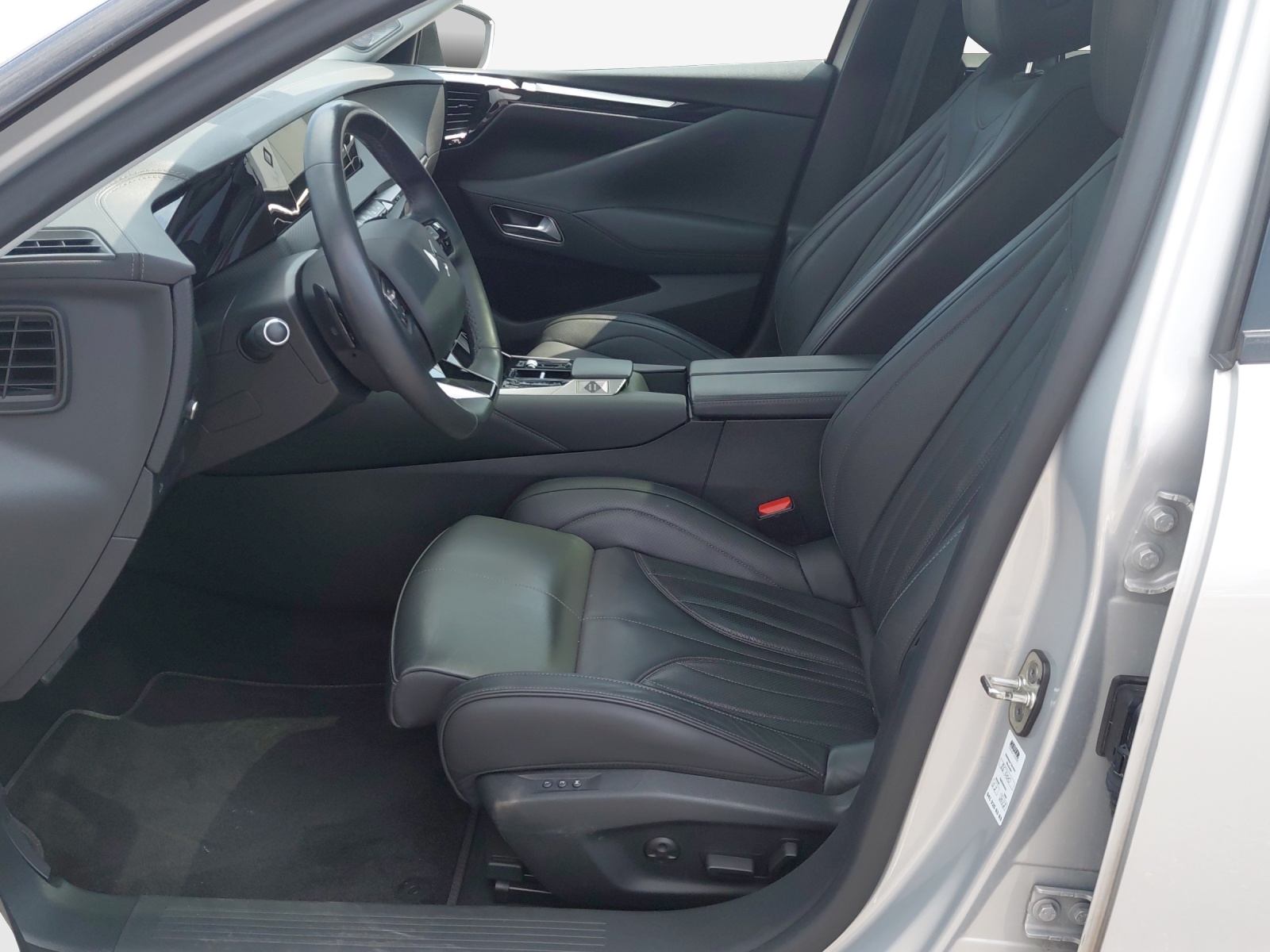 DS AUTOMOBILES DS 4 1.6 Pure Tech Rivoli EAT8-image-7