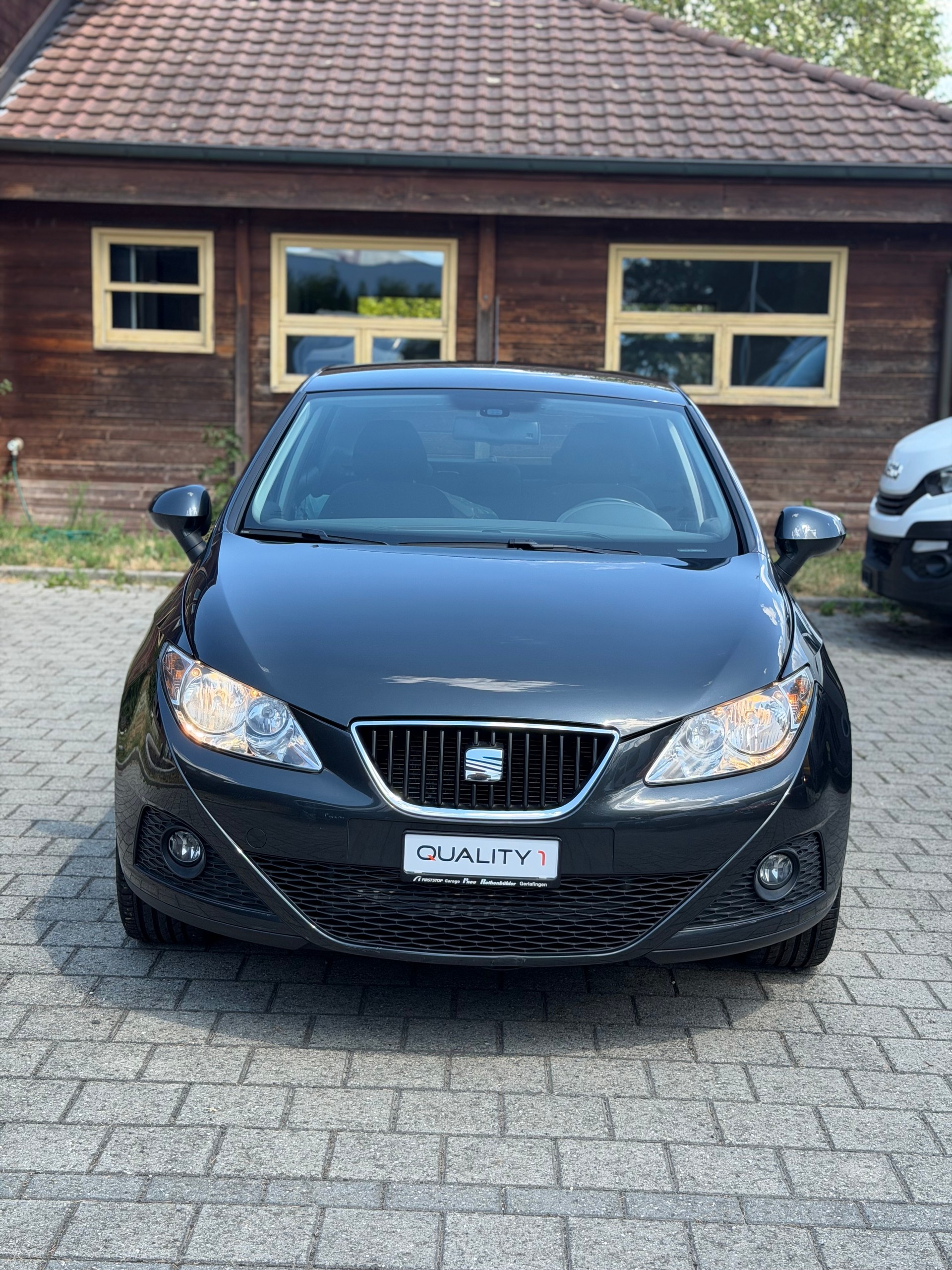 SEAT Ibiza 1.6 TDI COPA Style-showroom-element-1