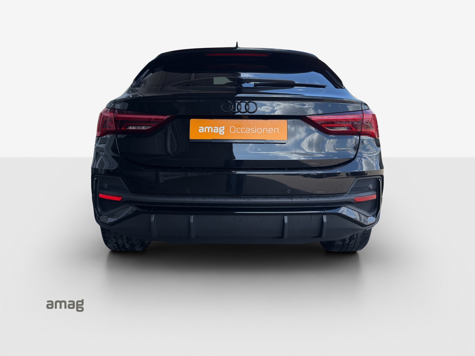 AUDI Q3 Sportback 40 TFSI S line quattro S-tronic-showroom-element-3