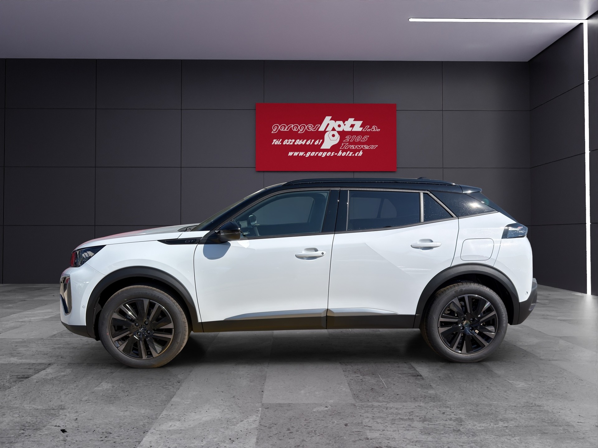 PEUGEOT 2008 1.2 MHEV GT Exclusive-showroom-element-2