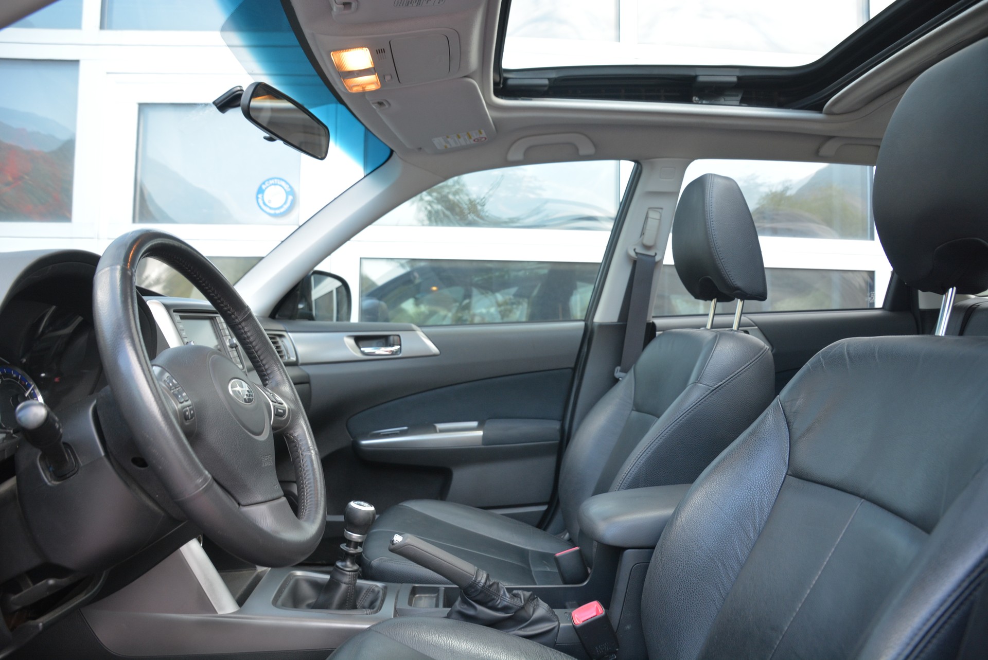 SUBARU Forester 2.0D XS Limited-image-14