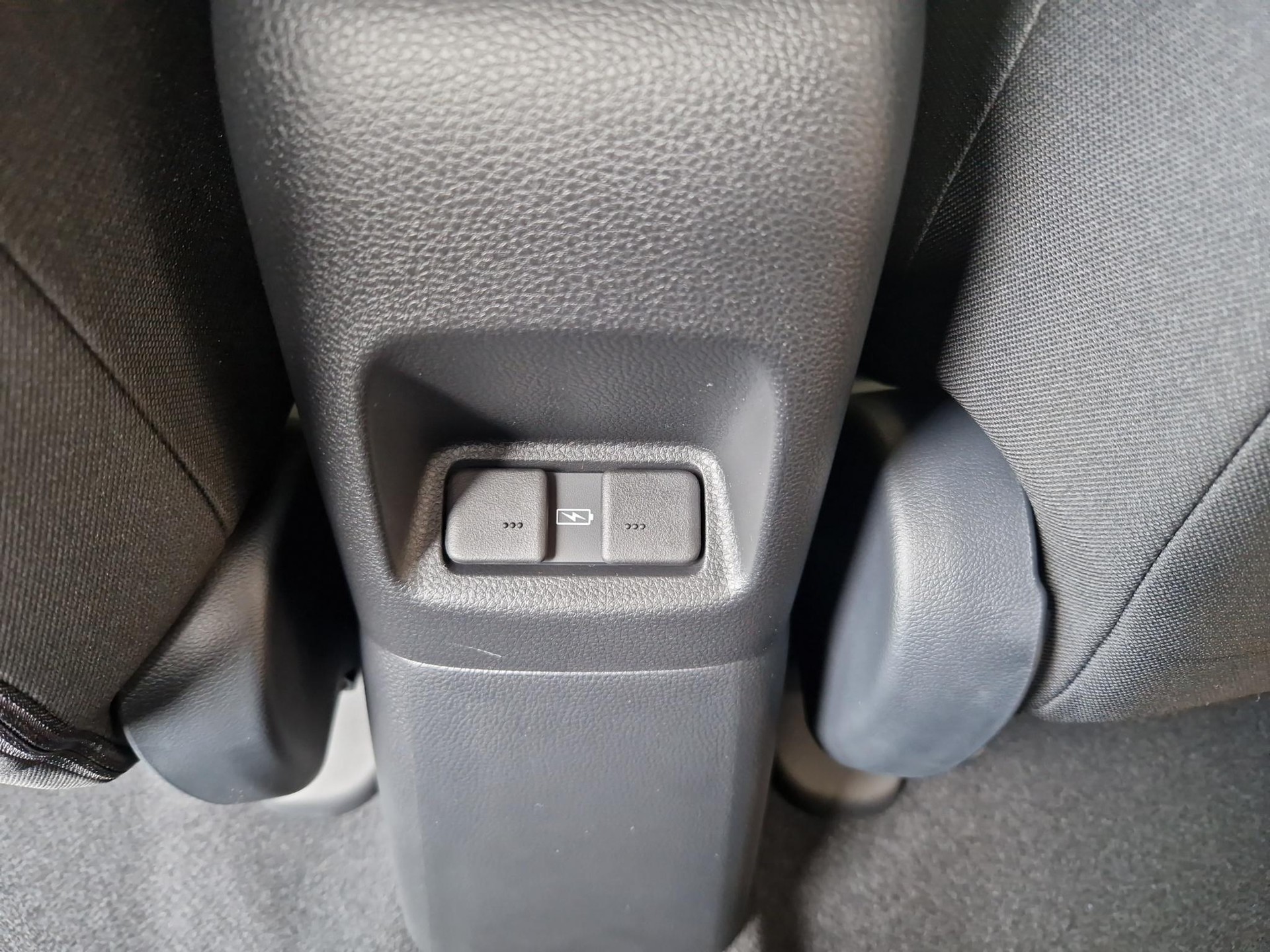 HONDA Jazz 1.5 i-MMD Crosstar Advance-image-19