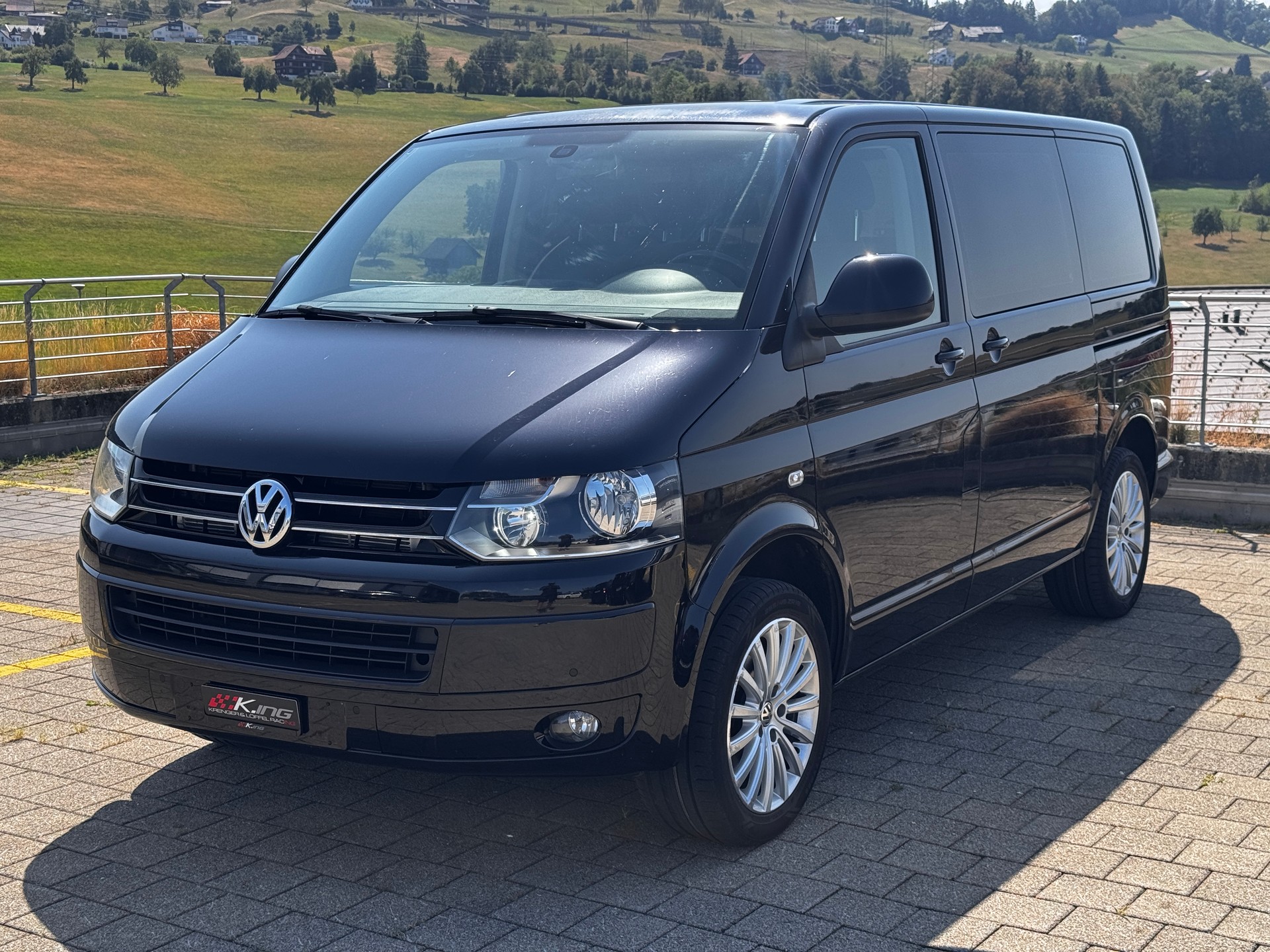 VW T5 Caravelle Comfortline 2.0 TDI CR 4Motion-showroom-element-1