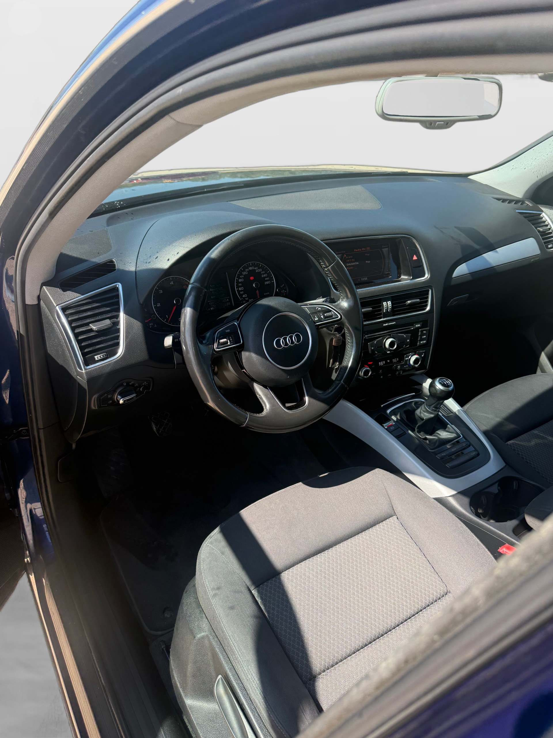 AUDI Q5 2.0 TDI-image-4
