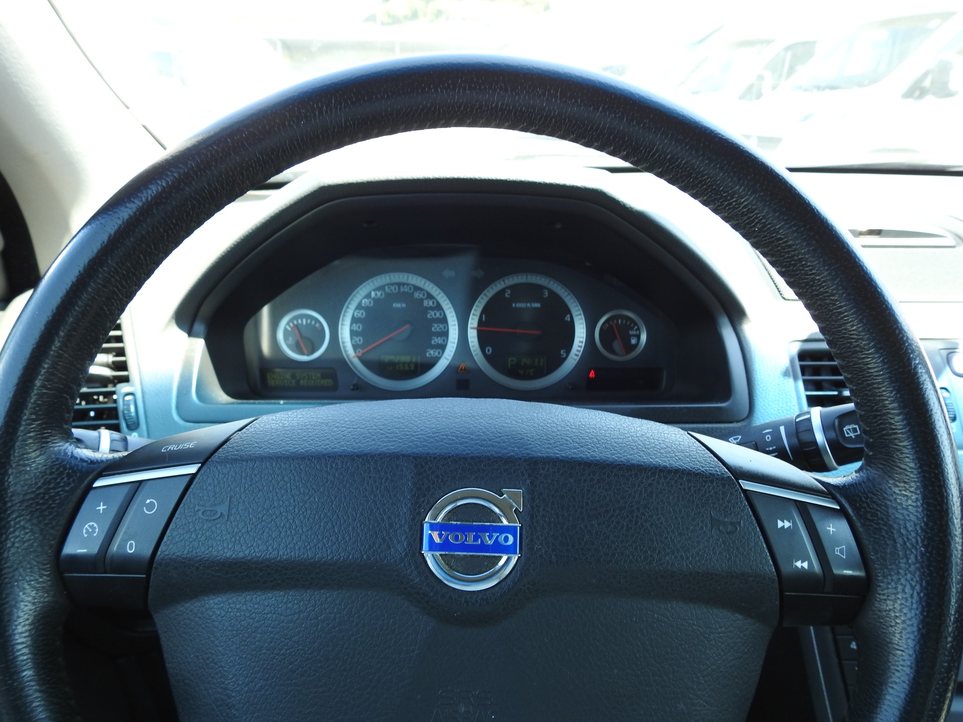 VOLVO XC90 D5 AWD Executive Geartronic-image-26