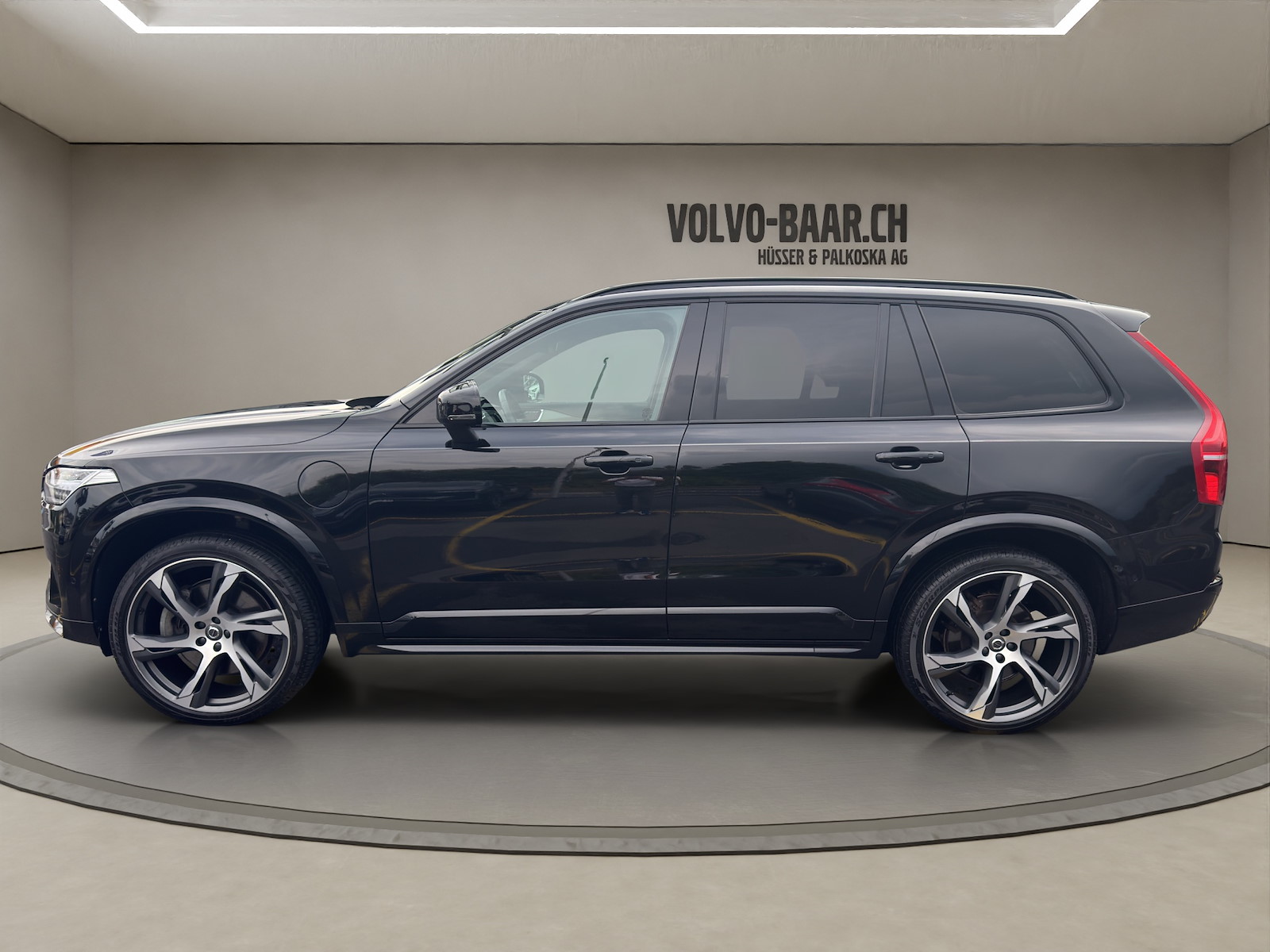 VOLVO XC90 2.0 T8 TE R-Design 7P. eAWD-showroom-element-1