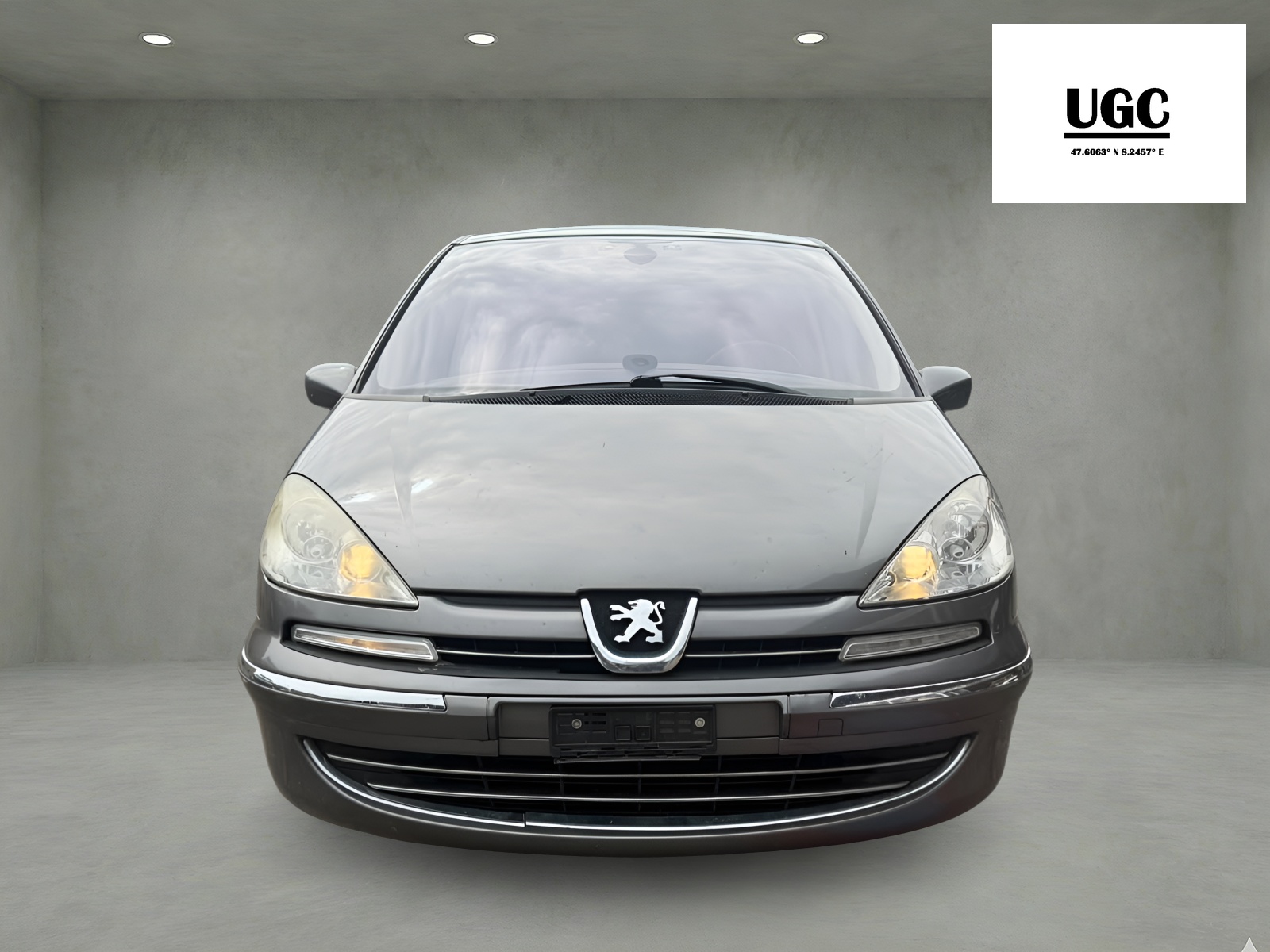 PEUGEOT 807 2.0 16V Family Plus-image-7