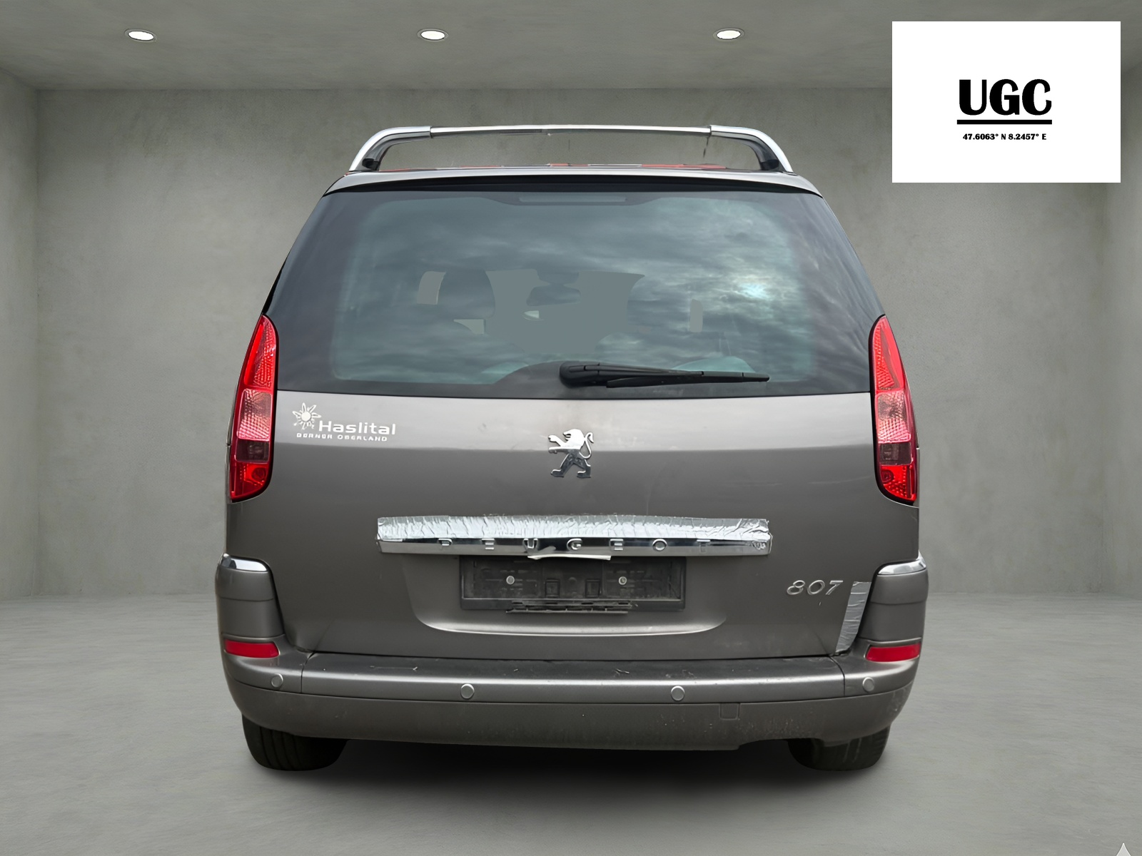 PEUGEOT 807 2.0 16V Family Plus-showroom-element-3