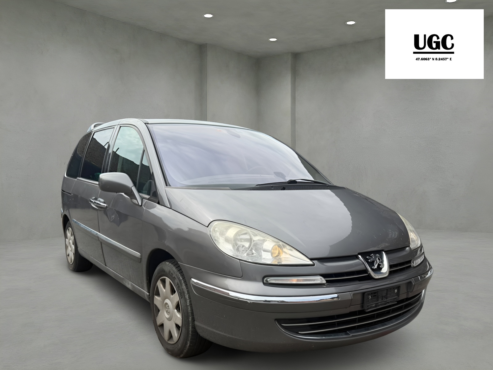 PEUGEOT 807 2.0 16V Family Plus