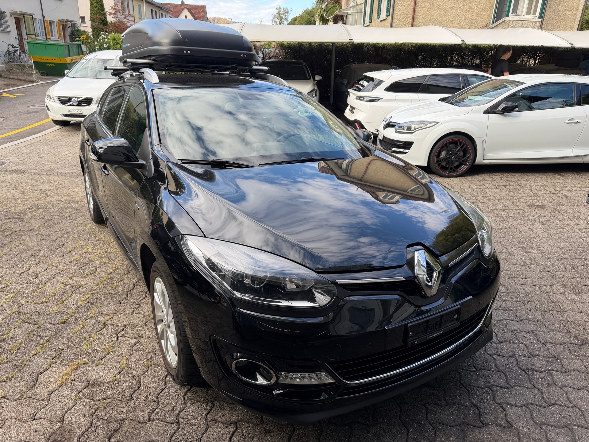 RENAULT Mégane Grandtour 1.2 16V Turbo Bose EDC "mit Garantie abschliessbar"