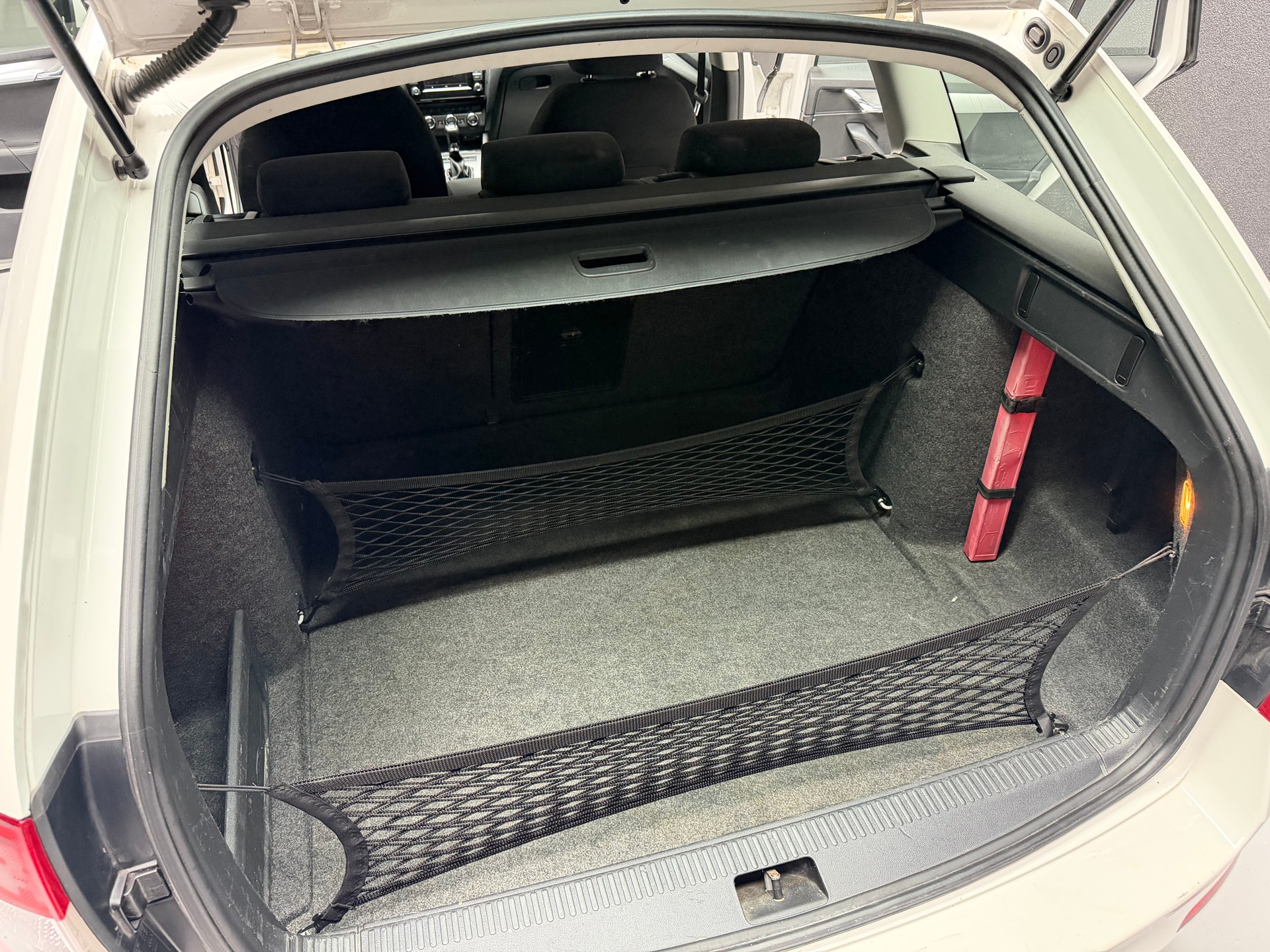 SKODA Octavia Combi 1.6 TDI Ambition DSG • ab MfK & Service-image-10