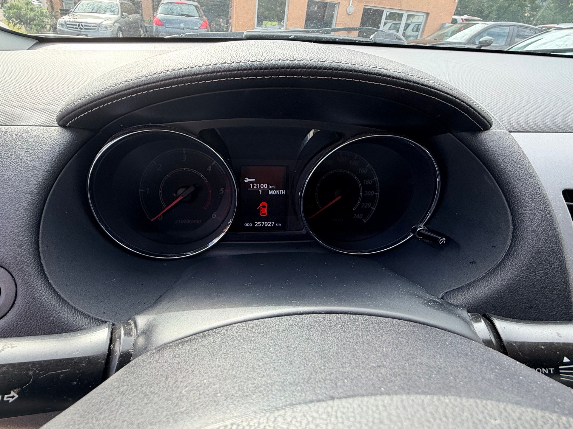 PEUGEOT 4007 2.2 HDi Lion Edition DCS6-image-15