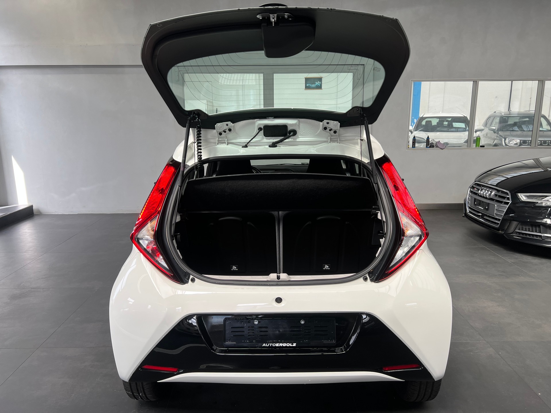 TOYOTA Aygo 1.0 VVT-i Trend-image-10