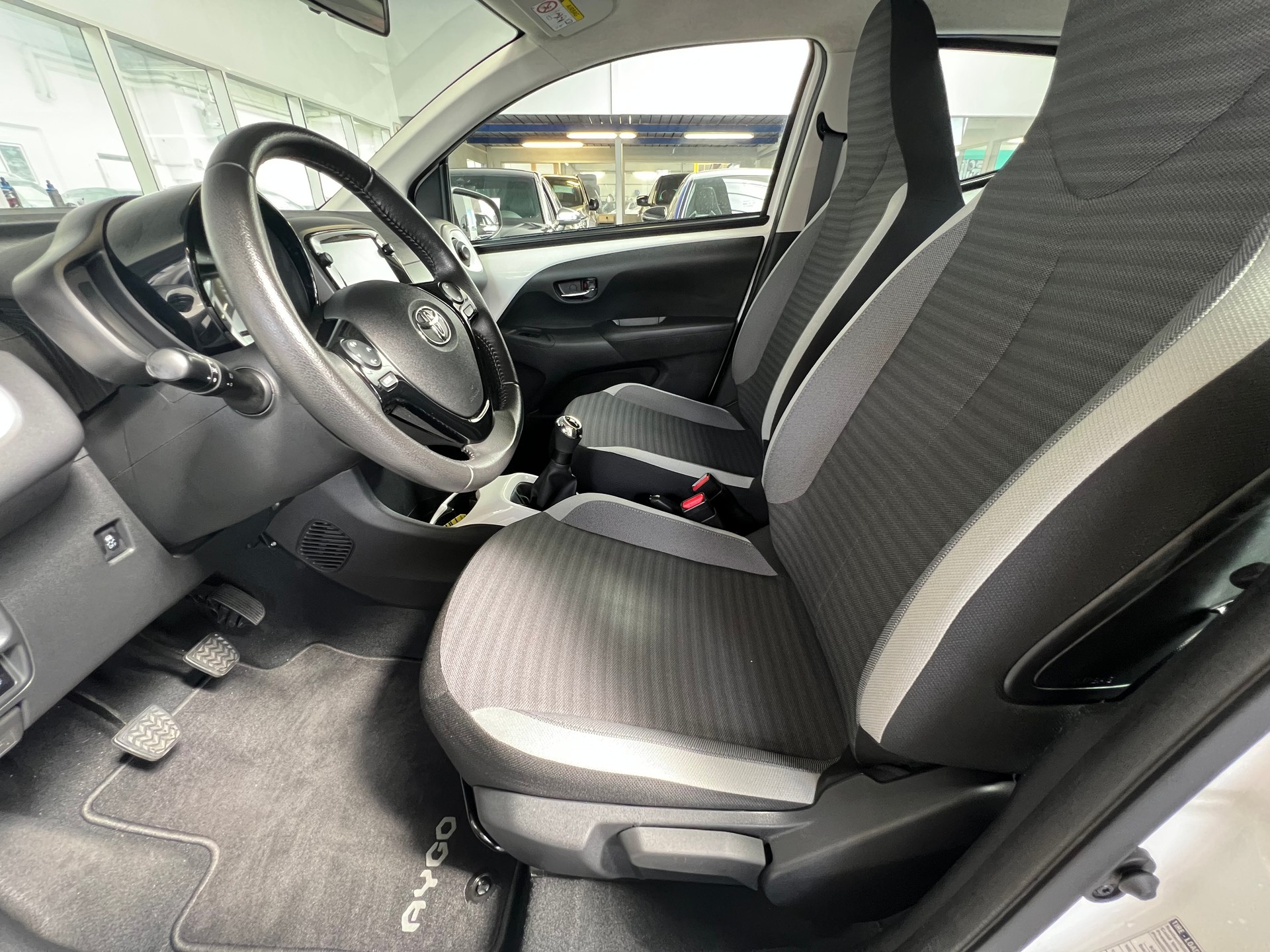 TOYOTA Aygo 1.0 VVT-i Trend-image-8